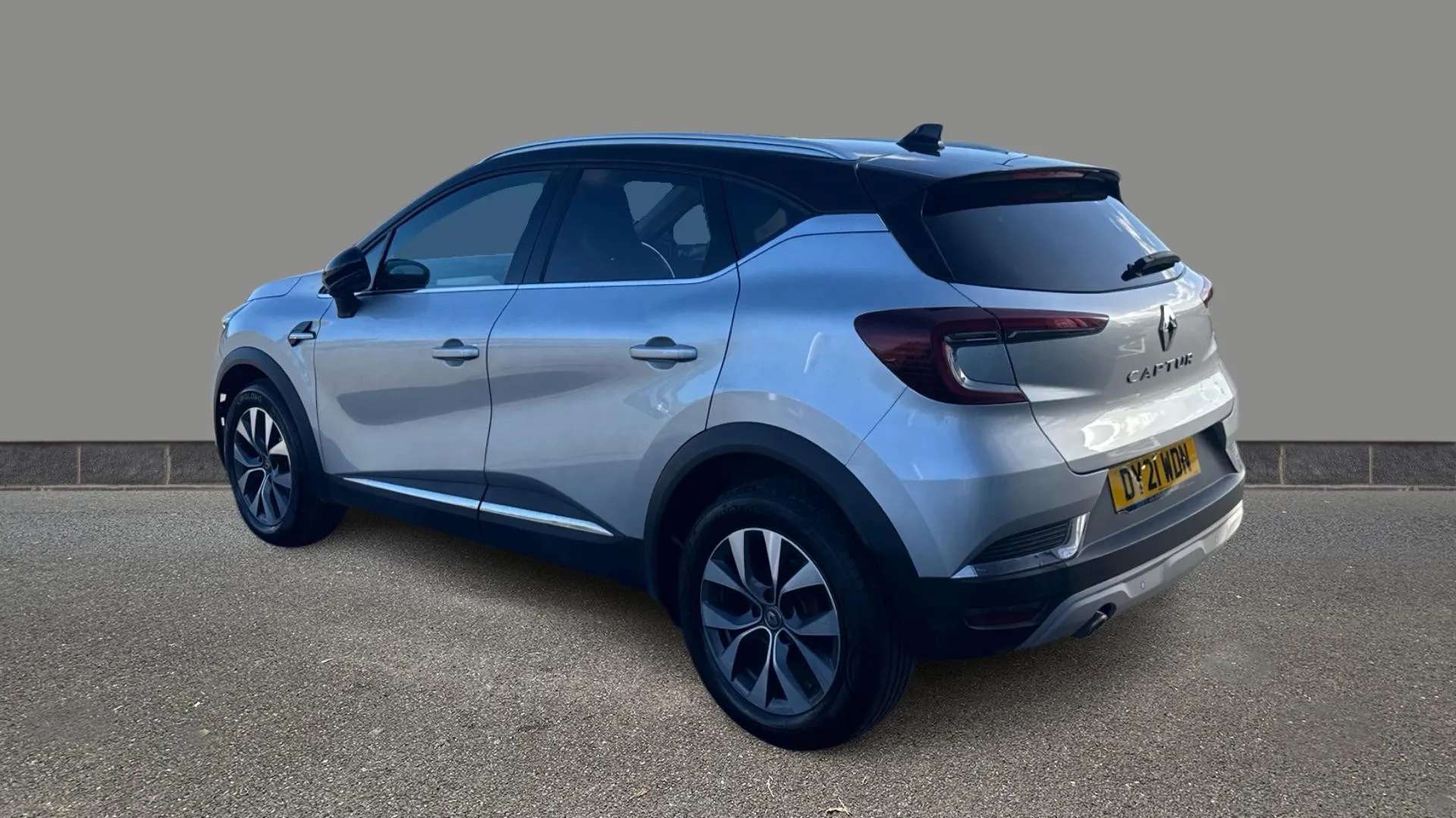A 2021 RENAULT CAPTUR 1.3 TCE 130 S Edition A 2021 RENAULT CAPTUR 1.3 TCE 130 S Edition