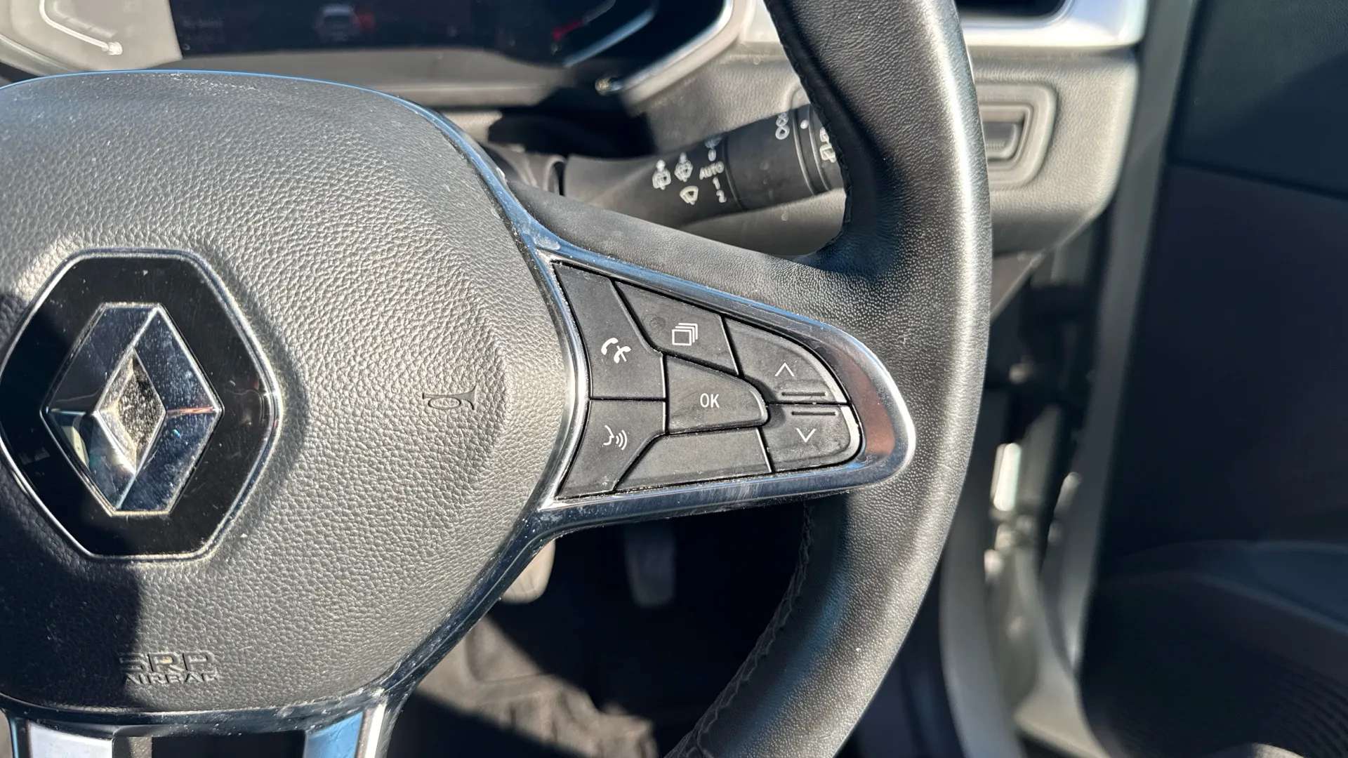 2021 RENAULT CAPTUR 2021 RENAULT CAPTUR