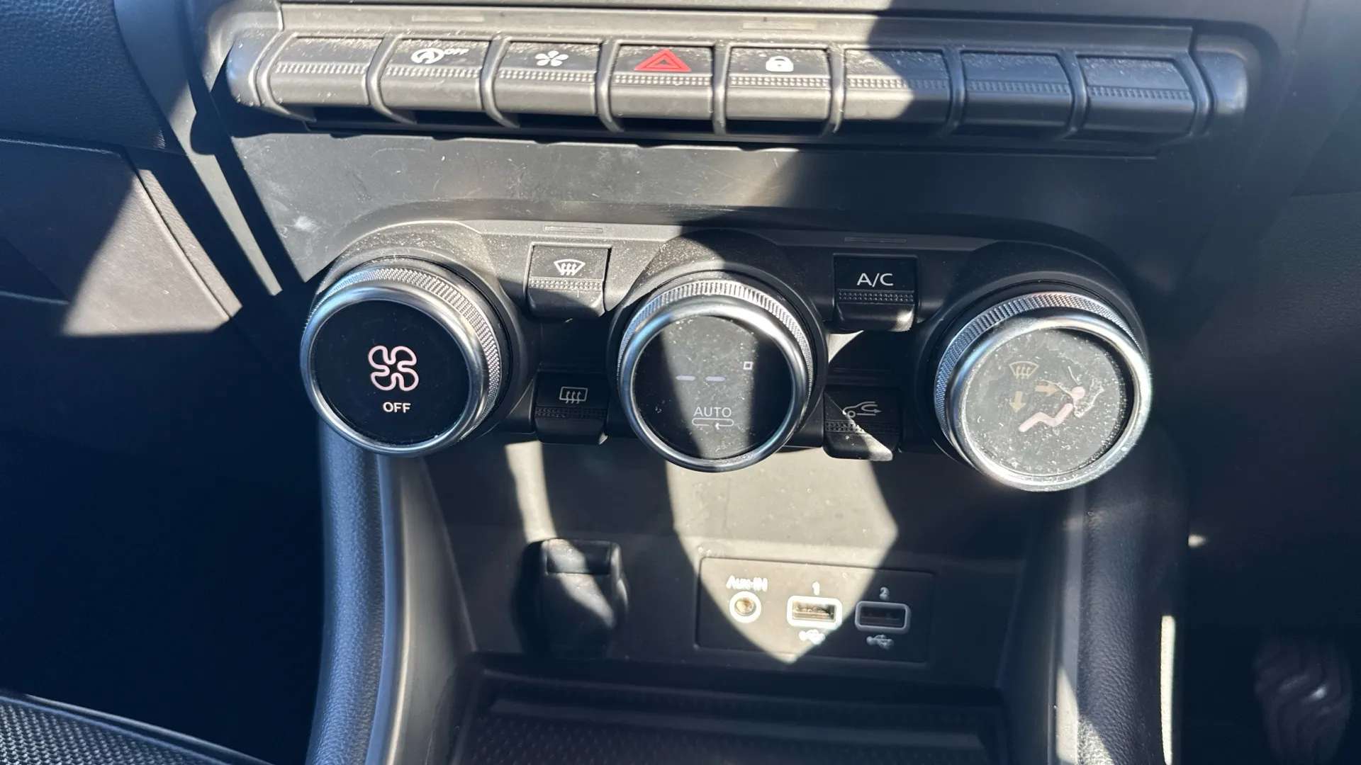 2021 RENAULT CAPTUR 2021 RENAULT CAPTUR