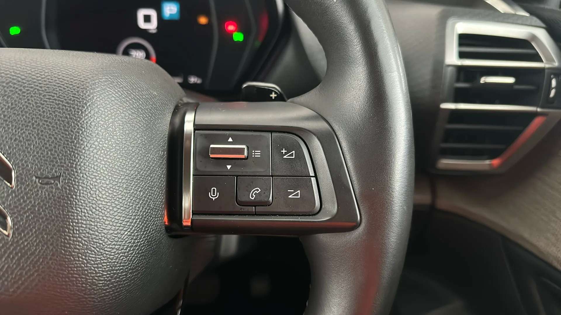 2023 CITROEN C5 X 2023 CITROEN C5 X