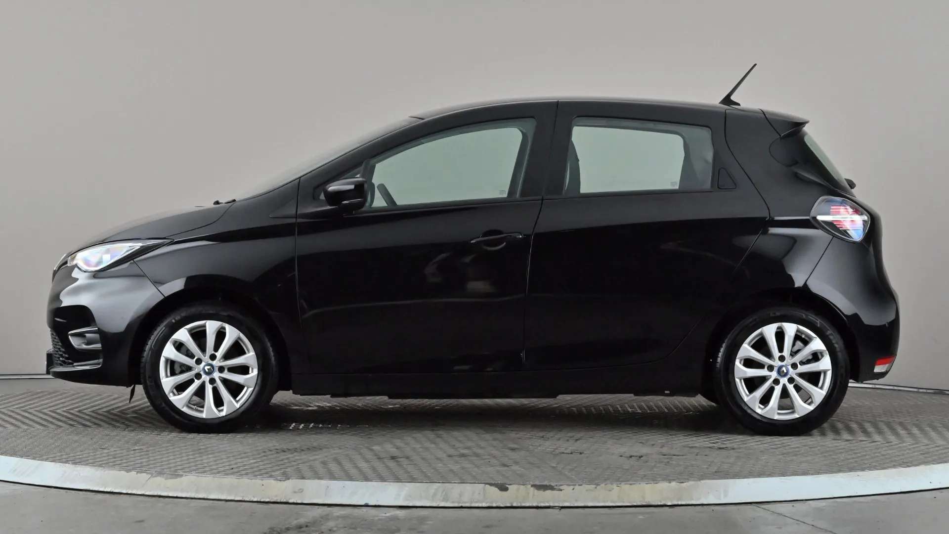 A 2021 RENAULT ZOE 100kW i Iconic R135 50kWh Auto A 2021 RENAULT ZOE 100kW i Iconic R135 50kWh Auto
