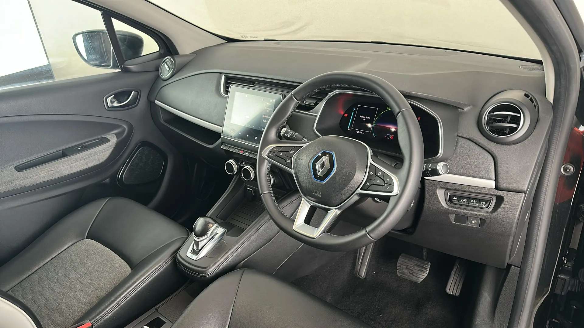 2021 RENAULT ZOE 2021 RENAULT ZOE