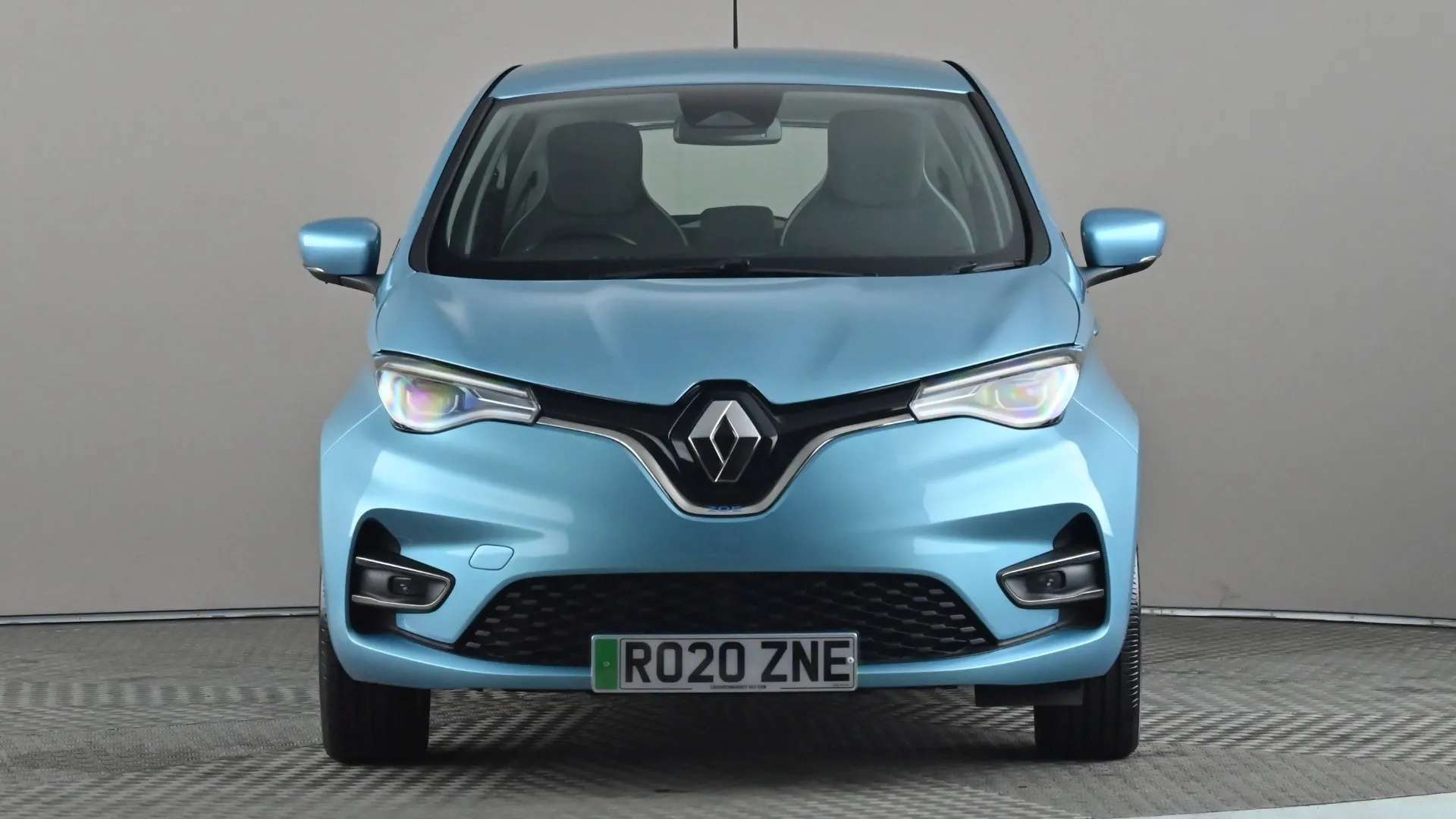 A 2020 RENAULT ZOE 100kW i Iconic R135 50kWh Auto A 2020 RENAULT ZOE 100kW i Iconic R135 50kWh Auto