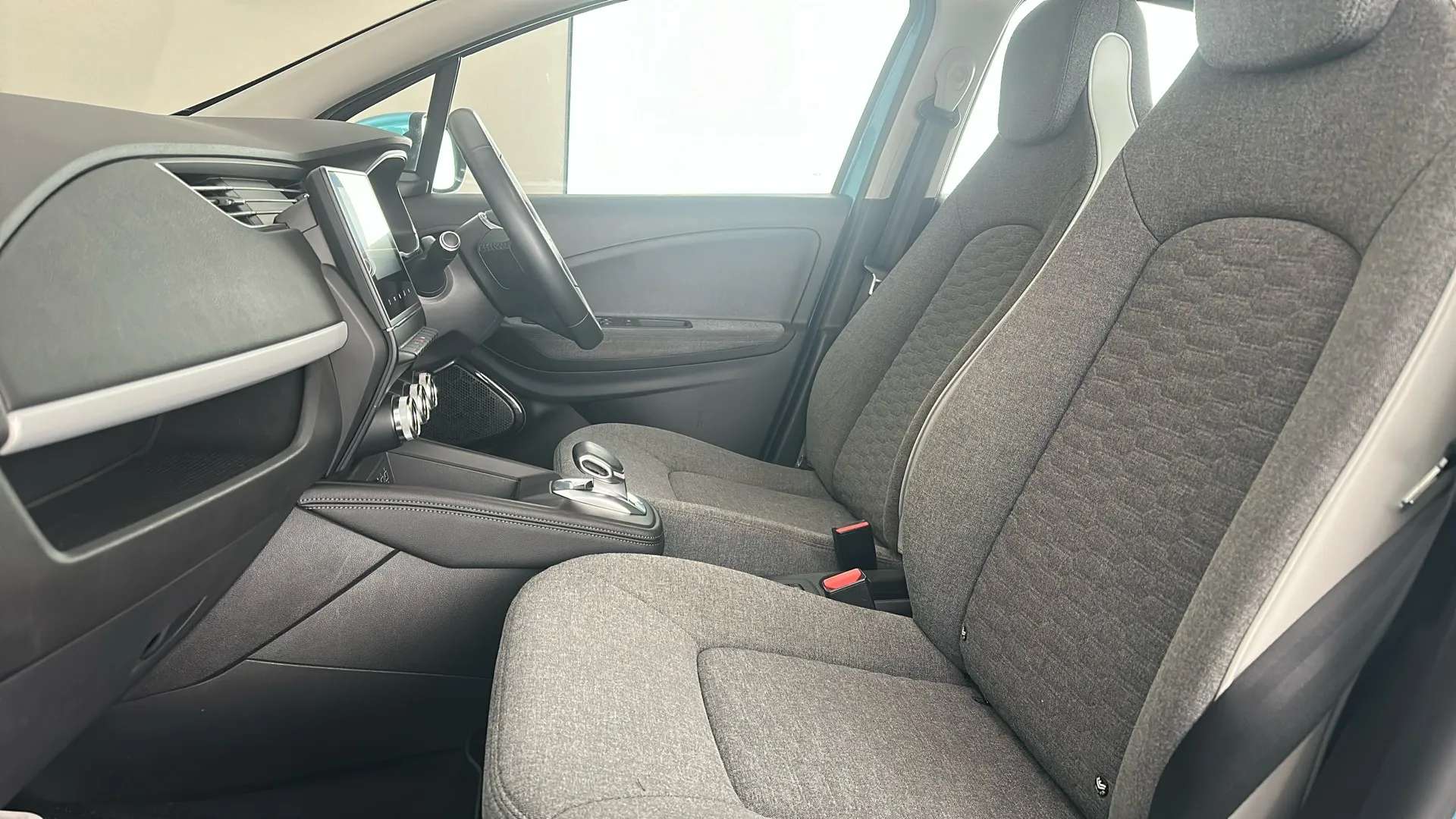 2020 RENAULT ZOE 2020 RENAULT ZOE