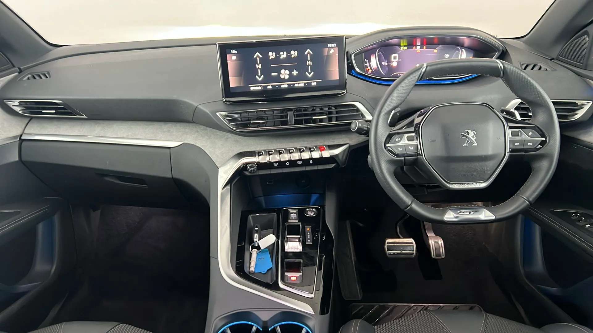 2024 PEUGEOT 3008 2024 PEUGEOT 3008