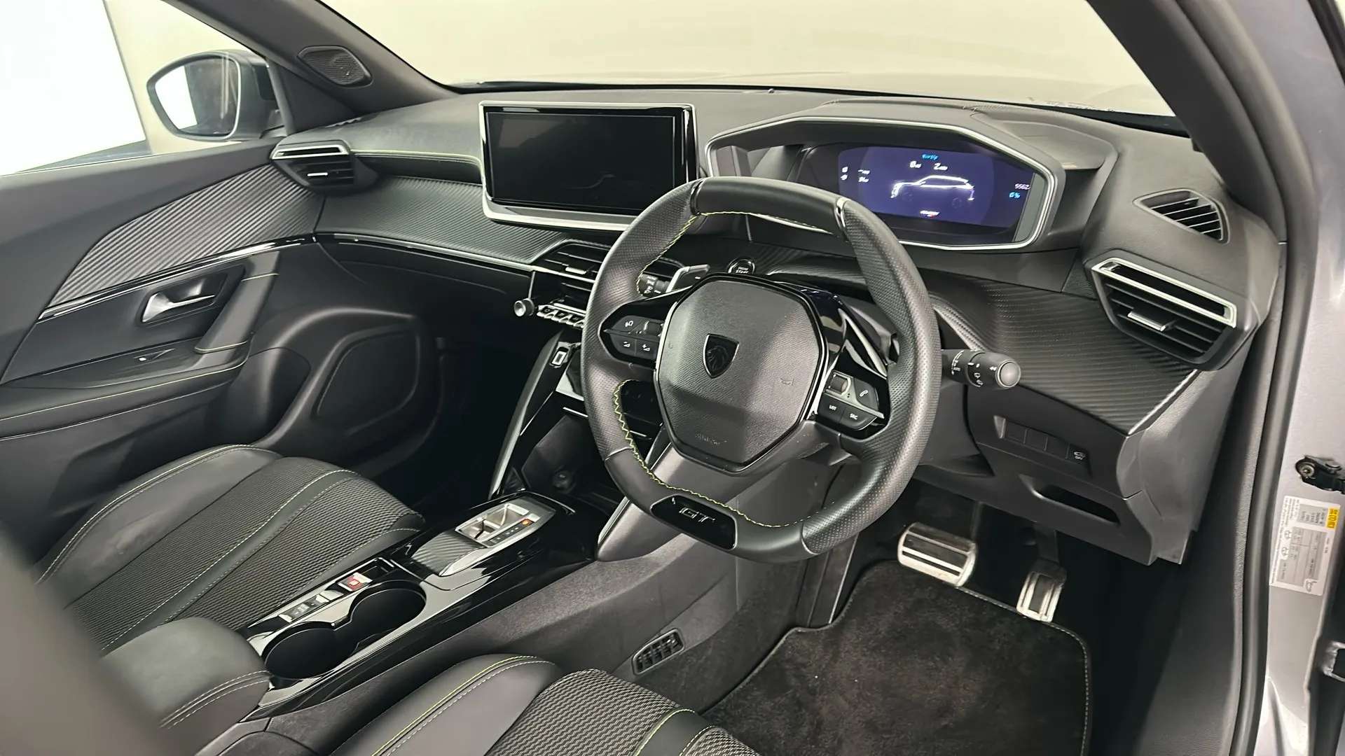 2025 PEUGEOT 2008 2025 PEUGEOT 2008
