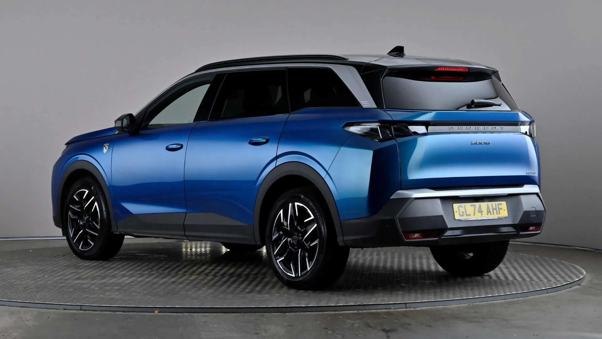 2024 PEUGEOT 5008 2024 PEUGEOT 5008