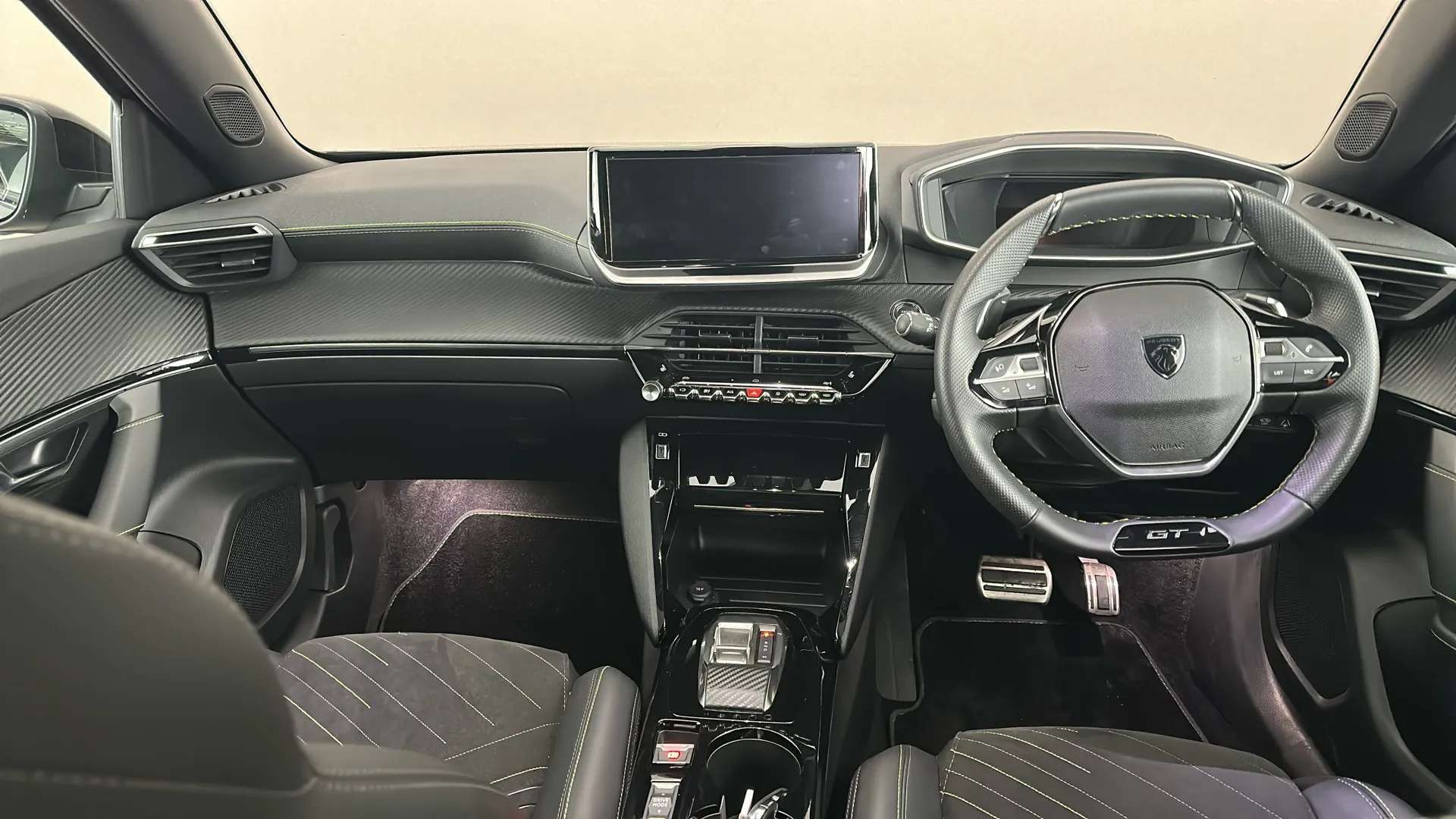 2024 PEUGEOT 2008 2024 PEUGEOT 2008