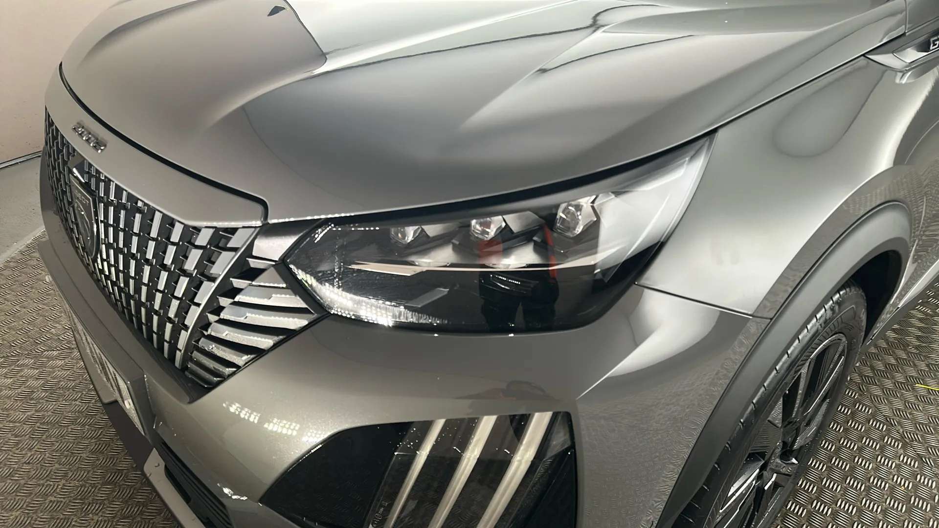 2024 PEUGEOT 2008 2024 PEUGEOT 2008