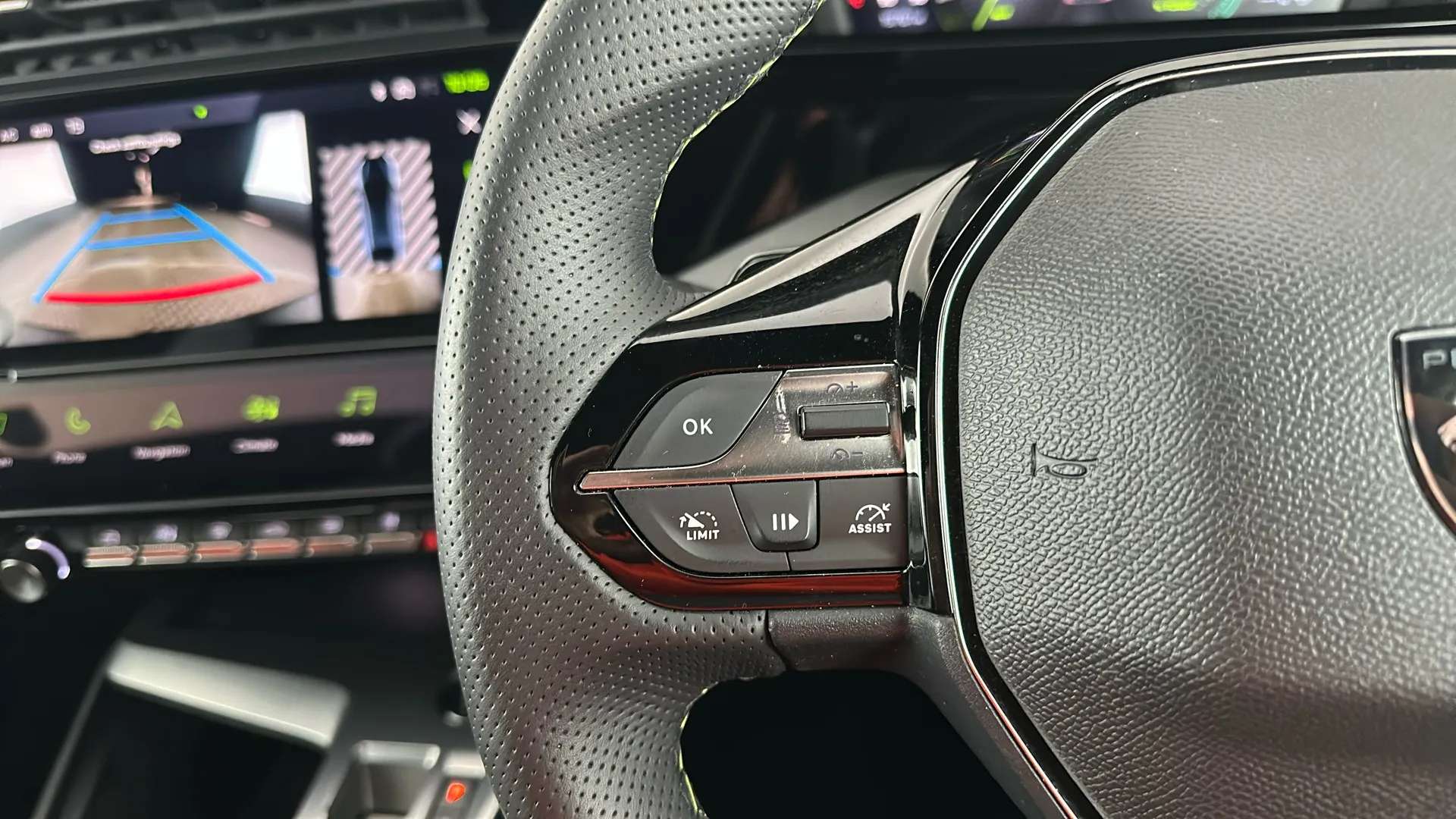 2025 PEUGEOT 408 2025 PEUGEOT 408