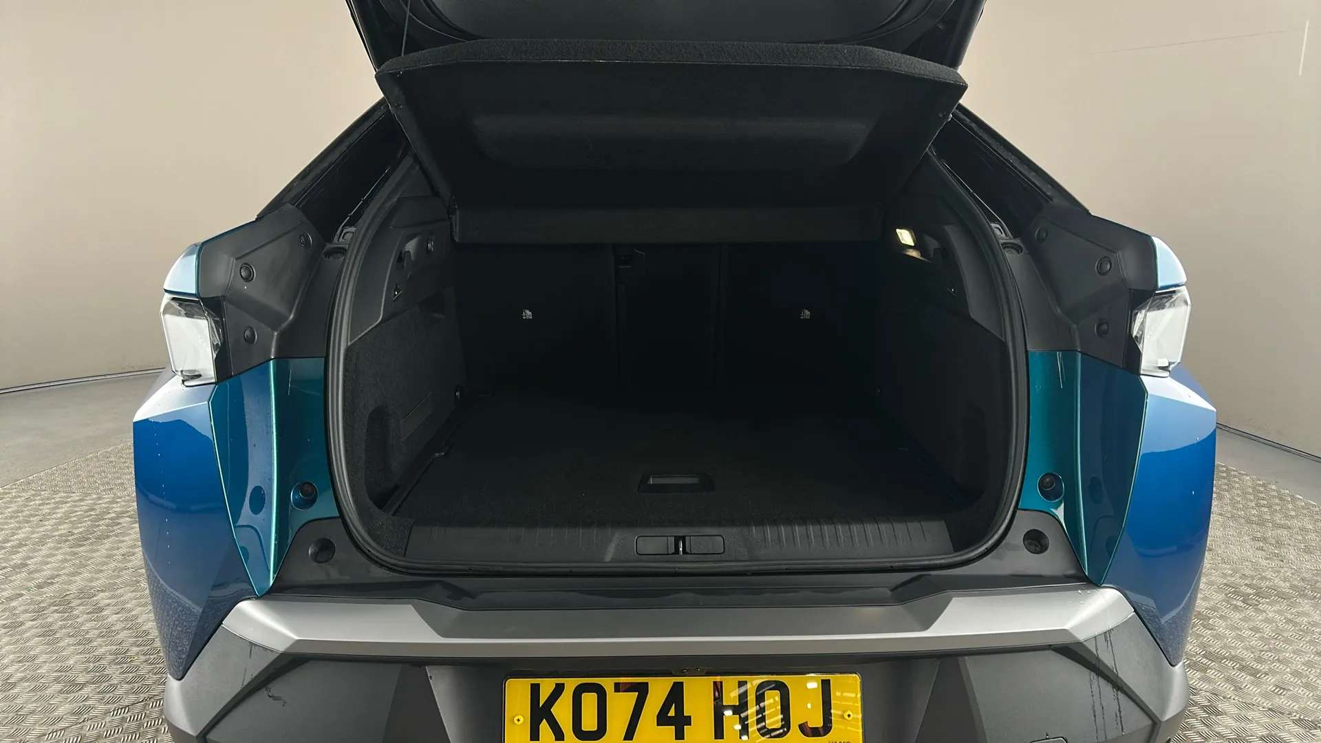 2025 PEUGEOT 3008 2025 PEUGEOT 3008