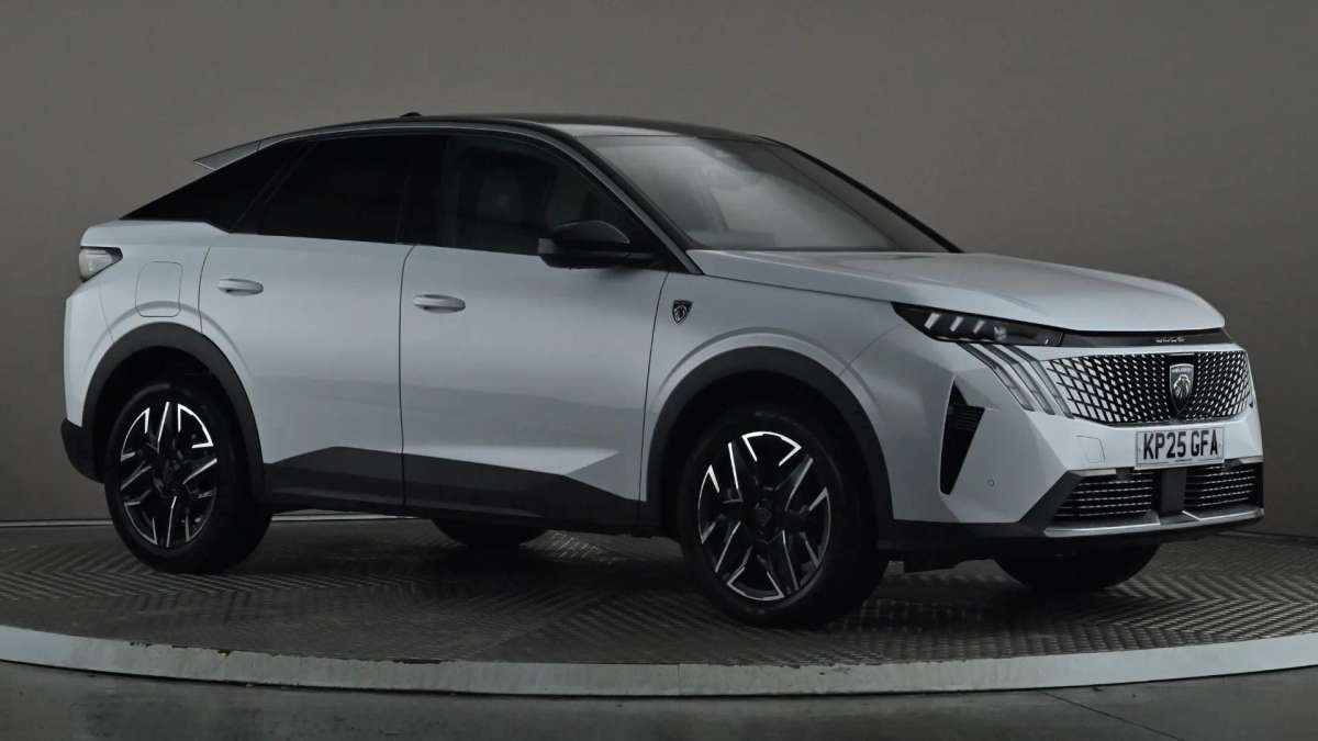 Check out this Peugeot 3008 2025 Hybrid Electric Automatic