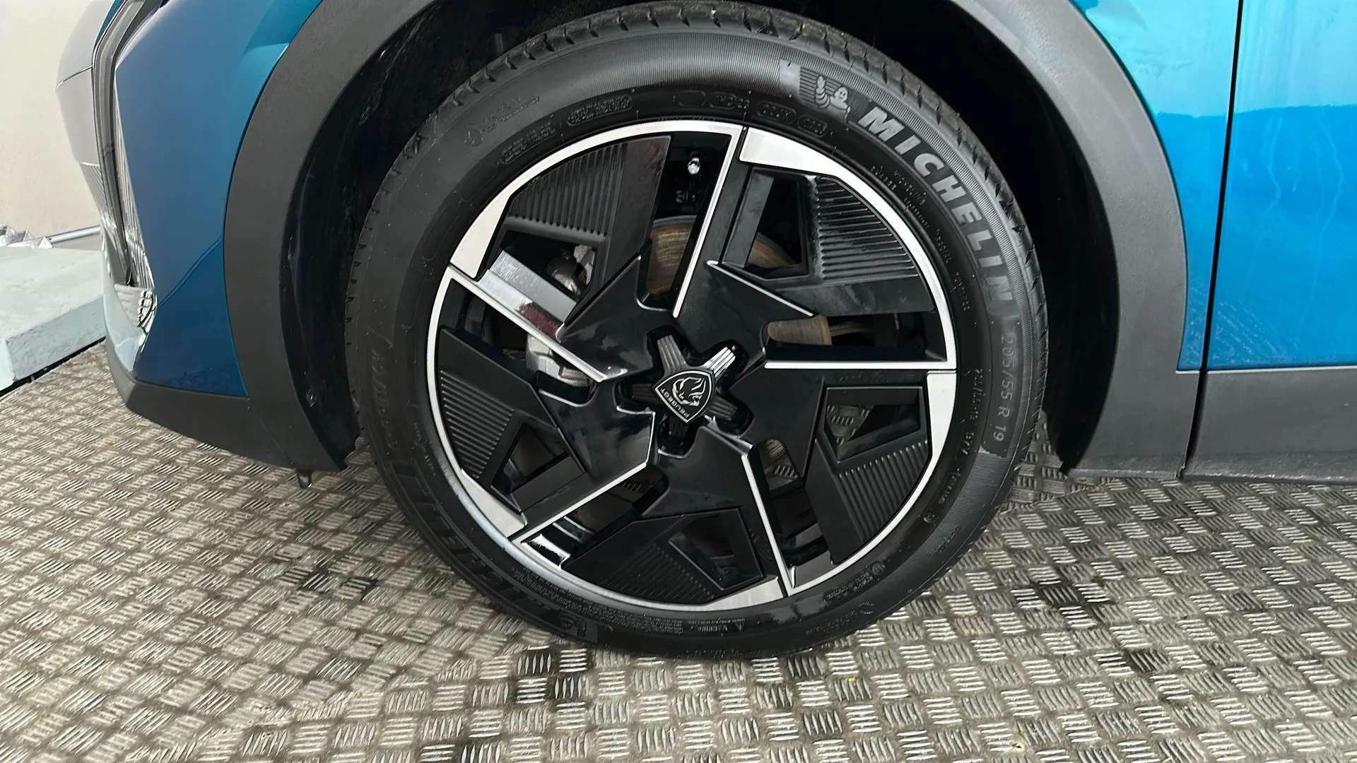 2025 PEUGEOT 408 2025 PEUGEOT 408