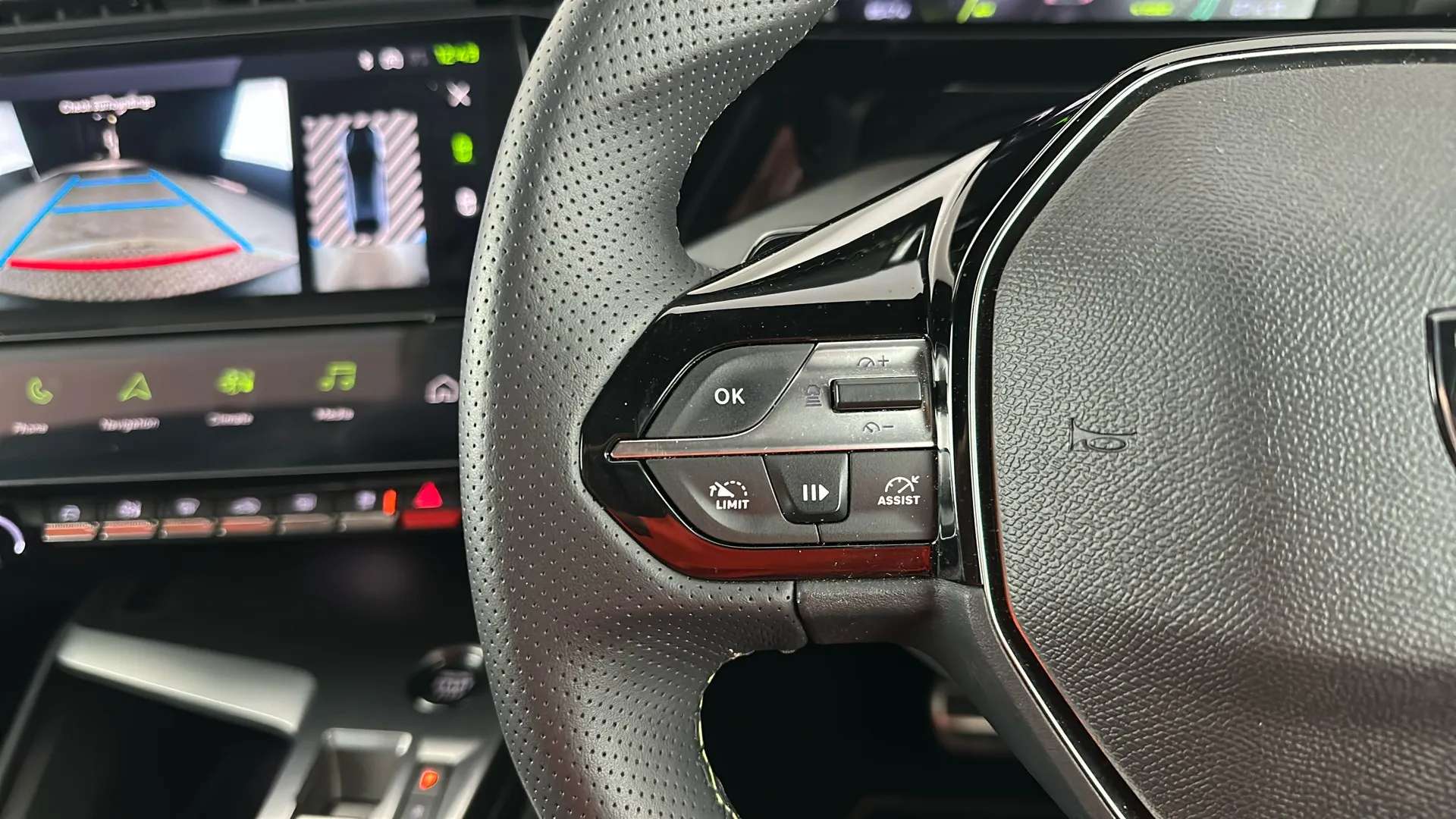 2025 PEUGEOT 408 2025 PEUGEOT 408