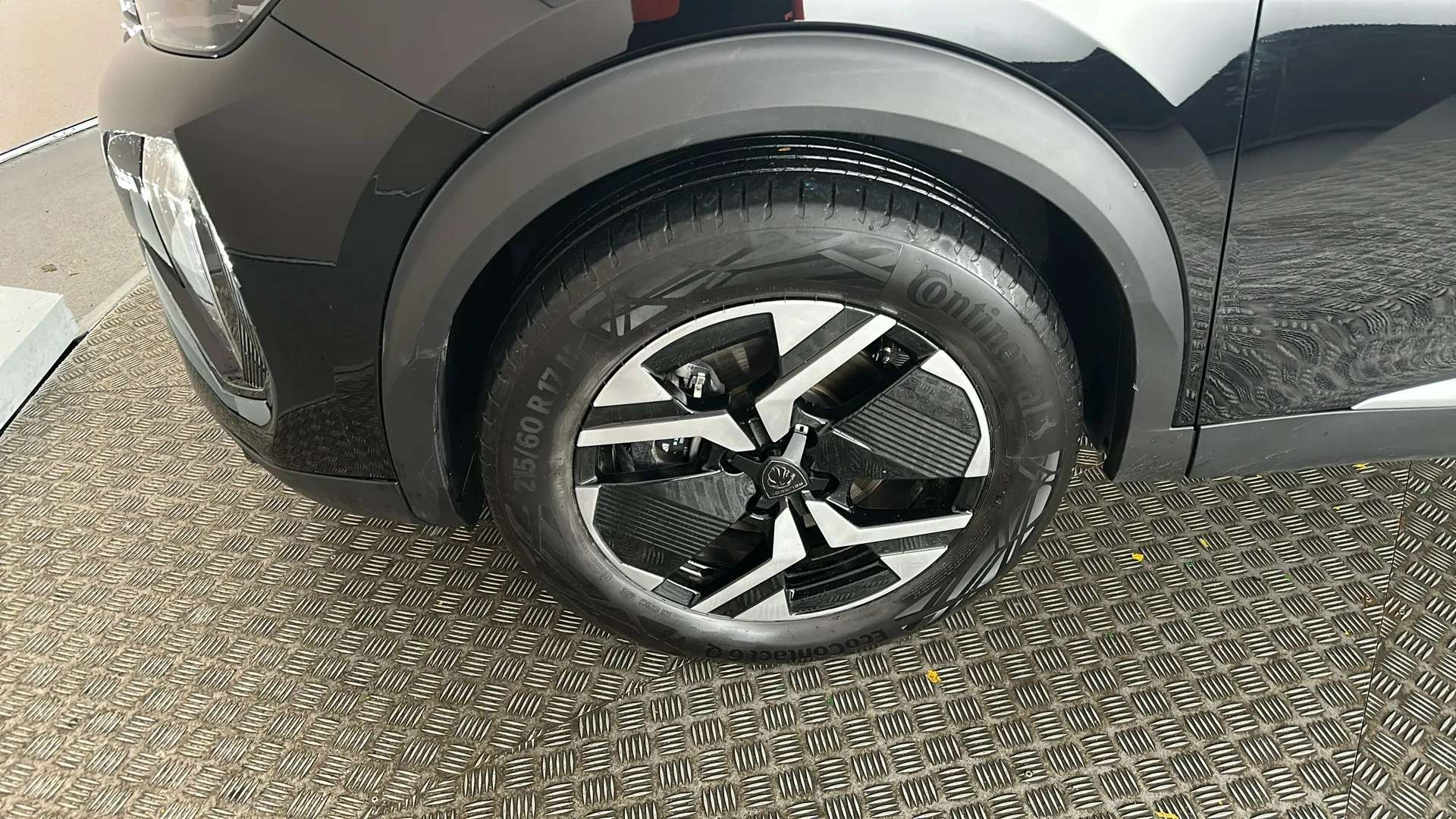 2025 PEUGEOT 2008 2025 PEUGEOT 2008