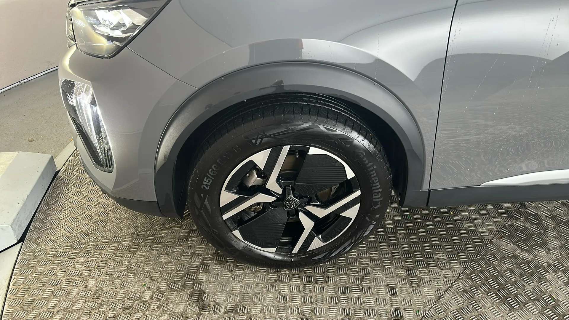 2025 PEUGEOT 2008 2025 PEUGEOT 2008