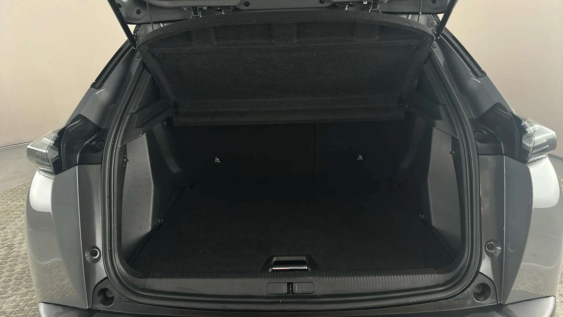 2025 PEUGEOT 2008 2025 PEUGEOT 2008