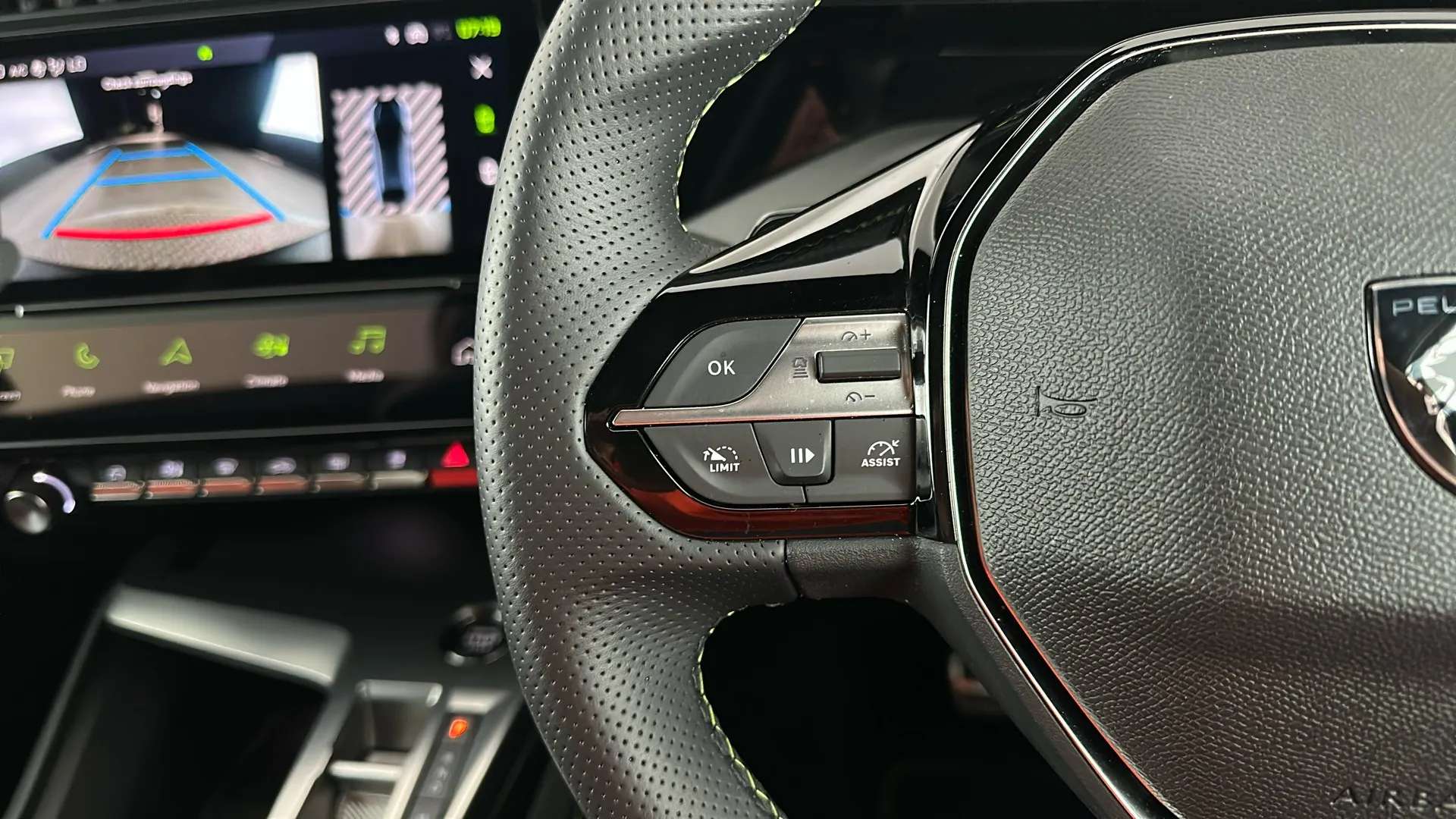 2025 PEUGEOT 408 2025 PEUGEOT 408