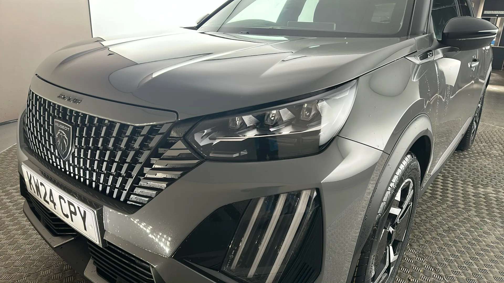 2024 PEUGEOT 2008 2024 PEUGEOT 2008