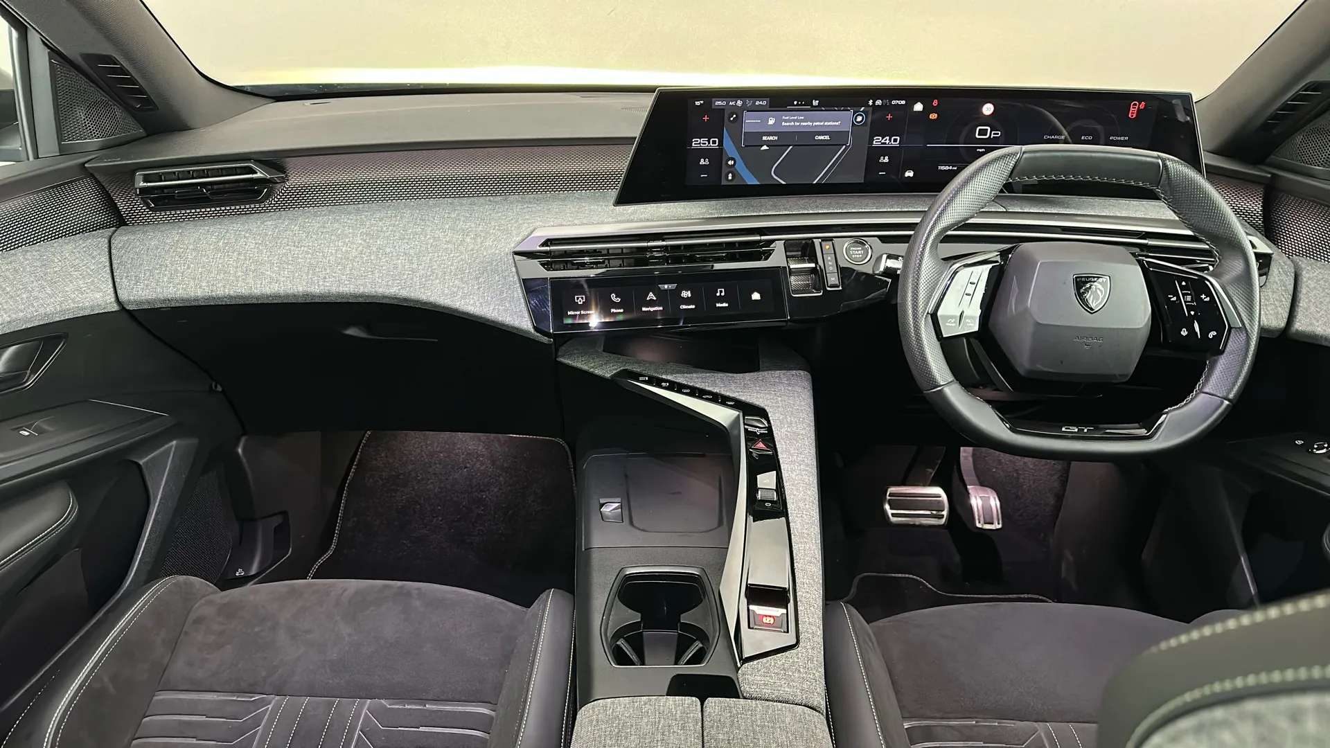 2024 PEUGEOT 3008 2024 PEUGEOT 3008