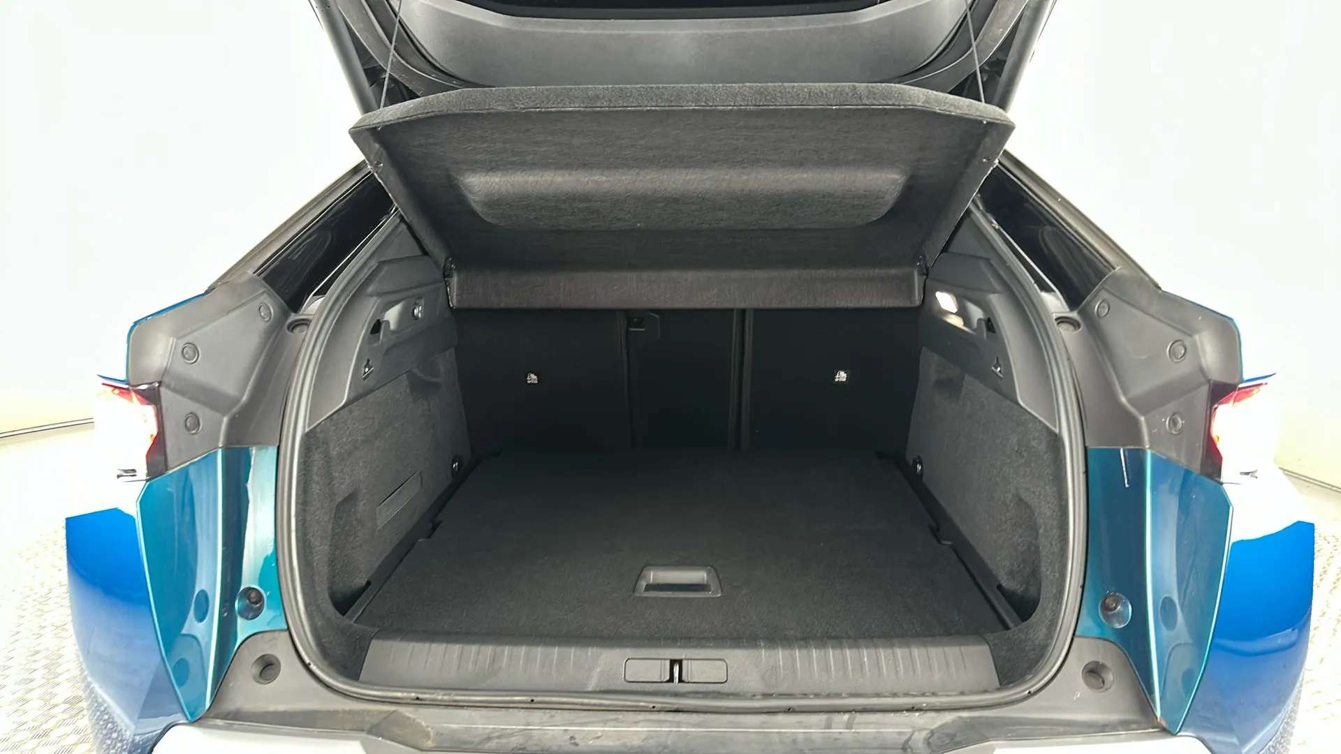 2024 PEUGEOT 3008 2024 PEUGEOT 3008