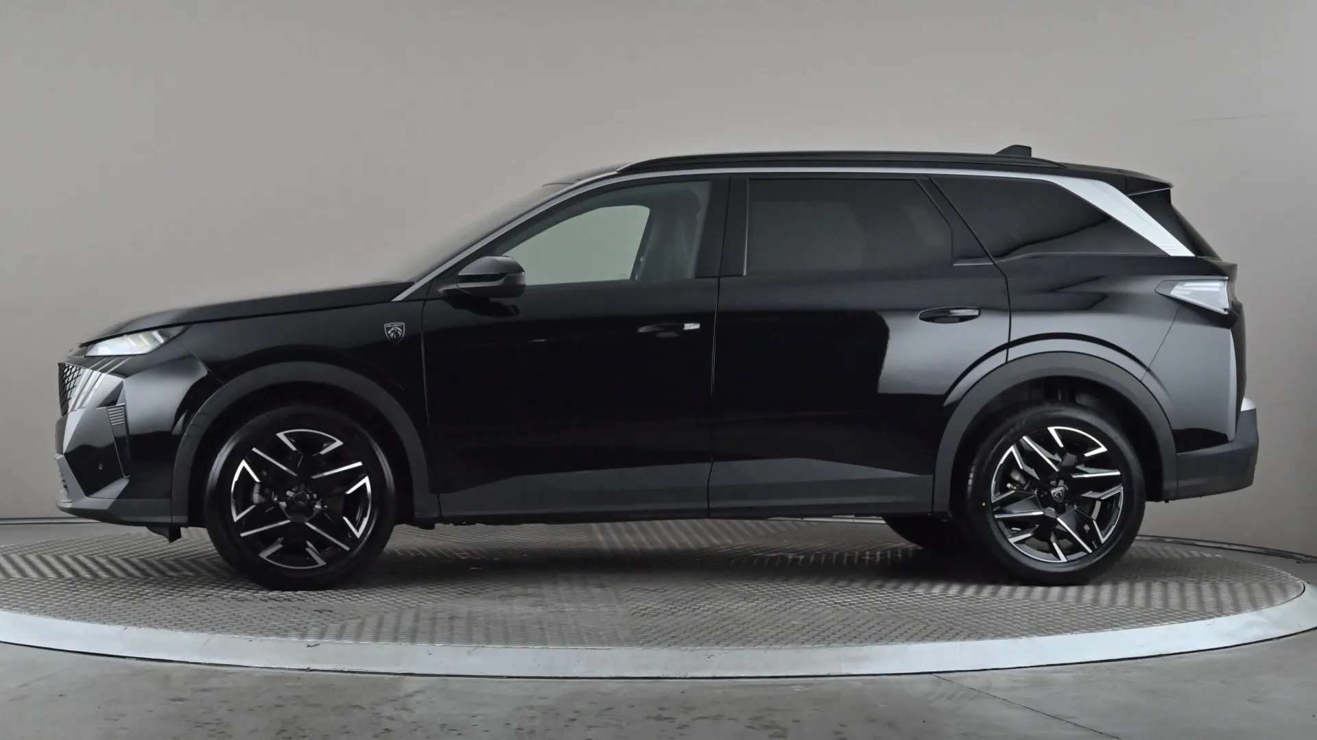 2024 PEUGEOT 5008 2024 PEUGEOT 5008