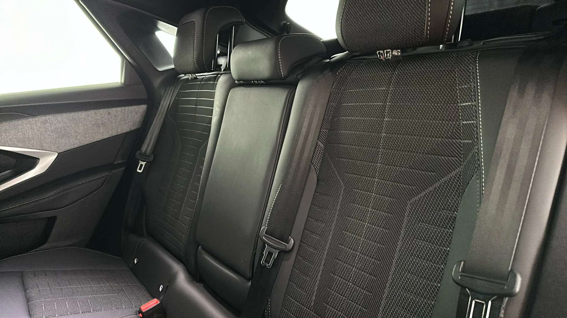 2025 PEUGEOT 3008 2025 PEUGEOT 3008