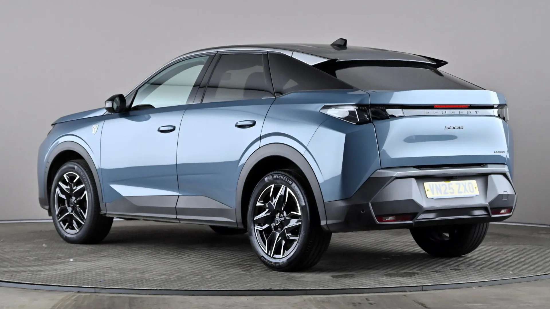 A 2025 PEUGEOT 3008 1.2 Hybrid 136 GT e-DSC6 A 2025 PEUGEOT 3008 1.2 Hybrid 136 GT e-DSC6
