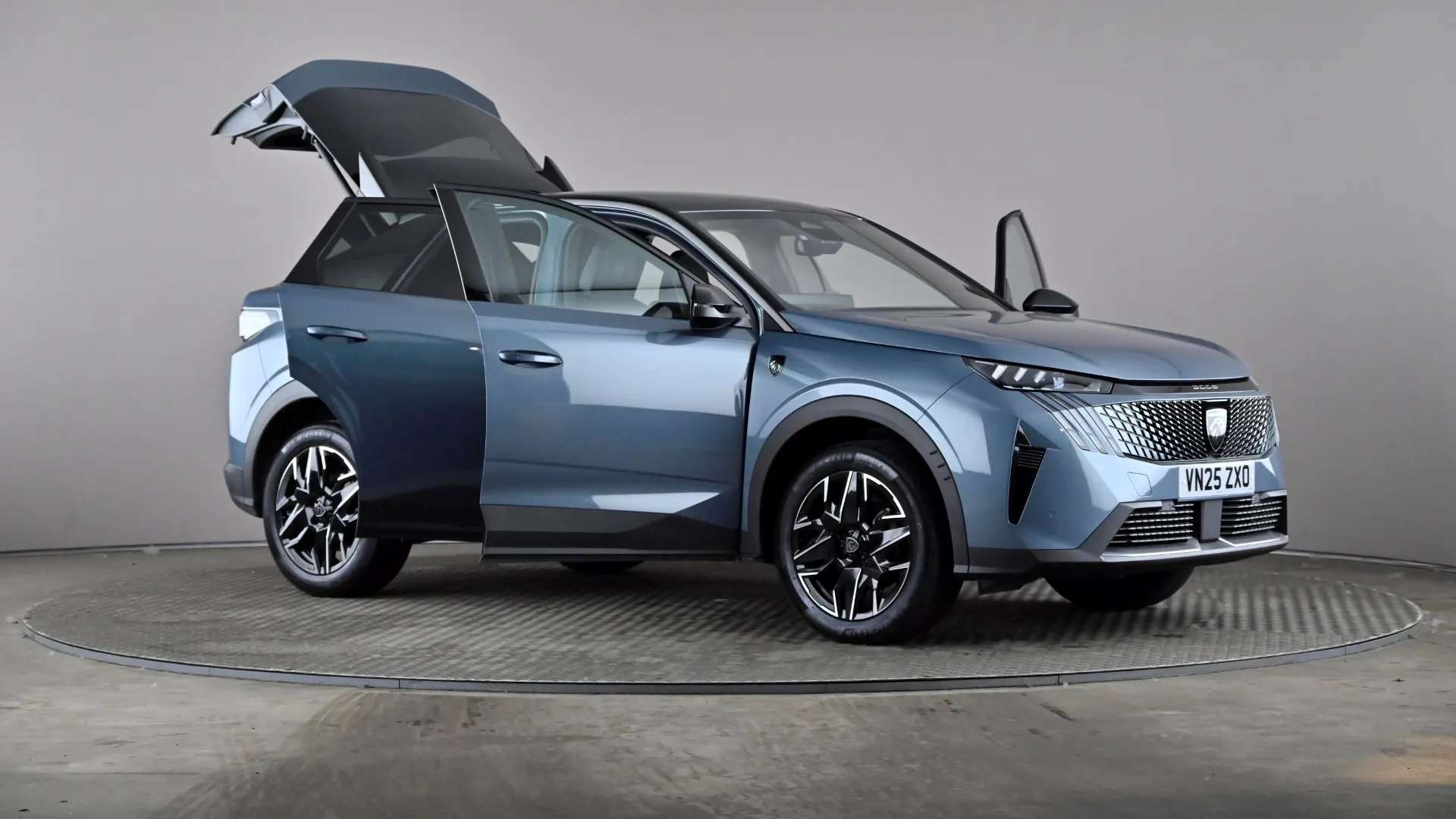 2025 PEUGEOT 3008 2025 PEUGEOT 3008