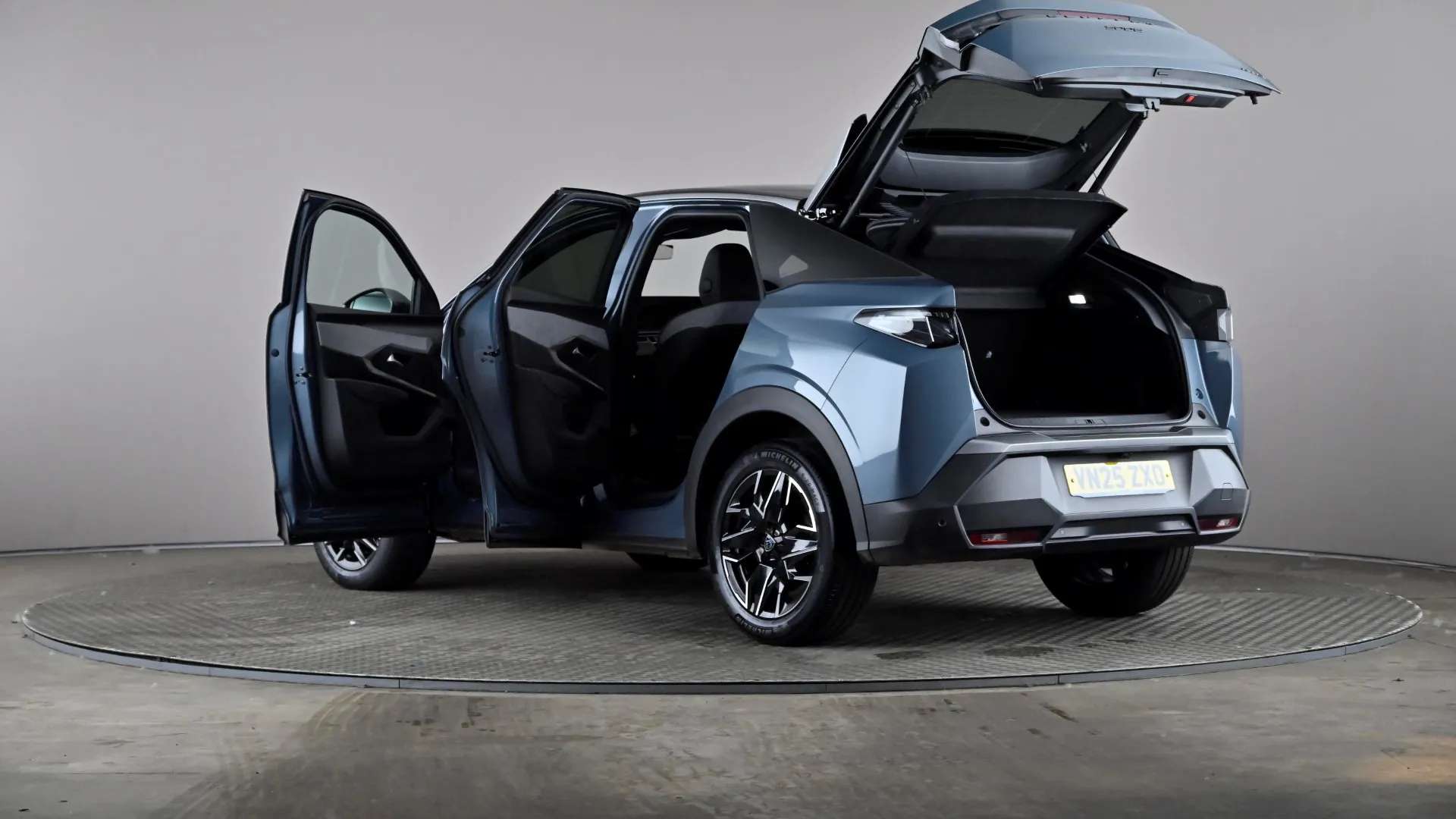 2025 PEUGEOT 3008 2025 PEUGEOT 3008