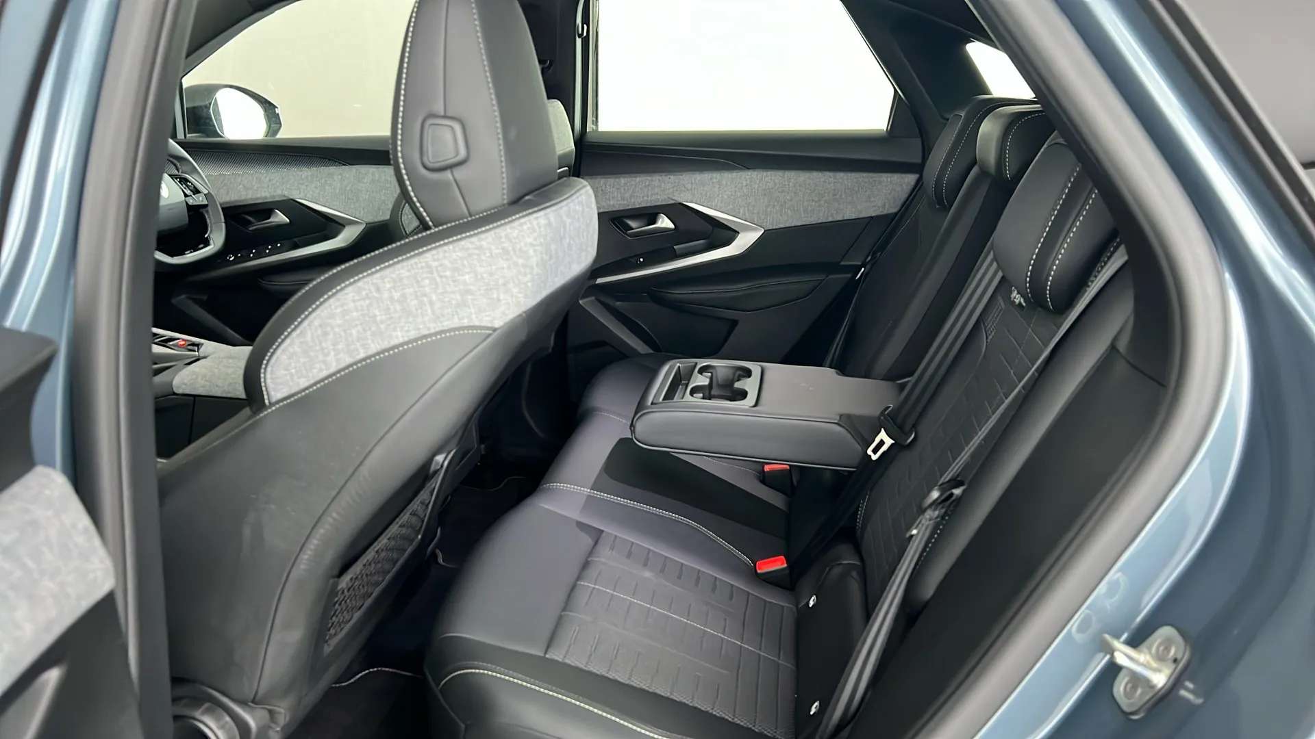 2025 PEUGEOT 3008 2025 PEUGEOT 3008