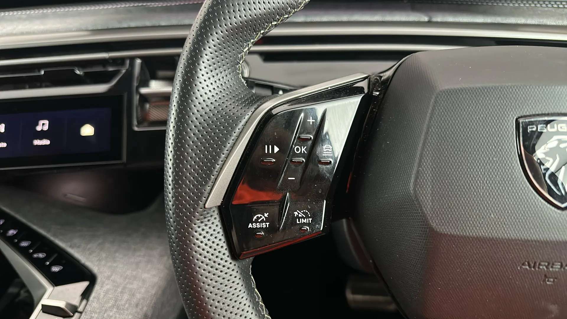 2025 PEUGEOT 3008 2025 PEUGEOT 3008