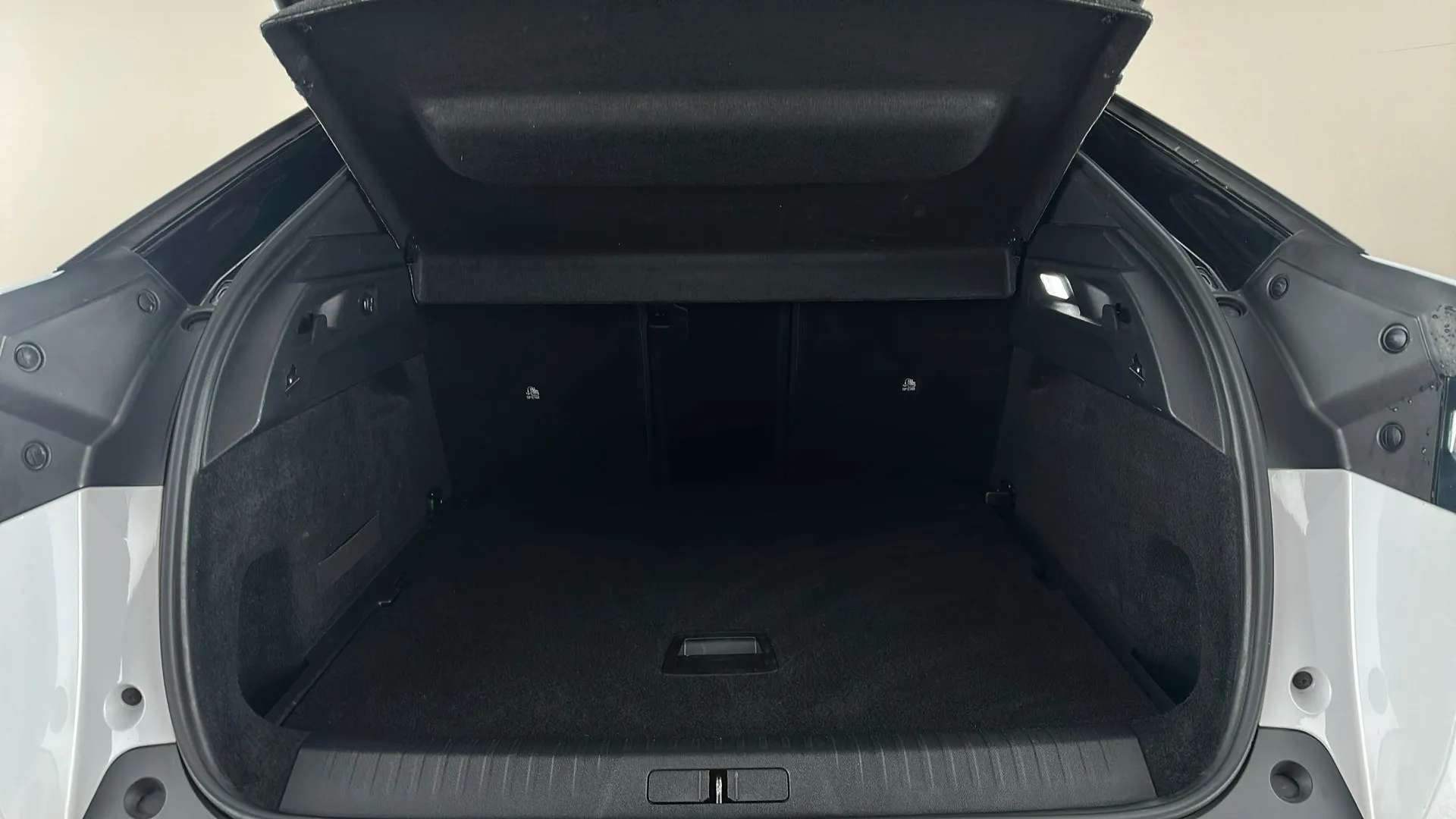 2025 PEUGEOT 3008 2025 PEUGEOT 3008