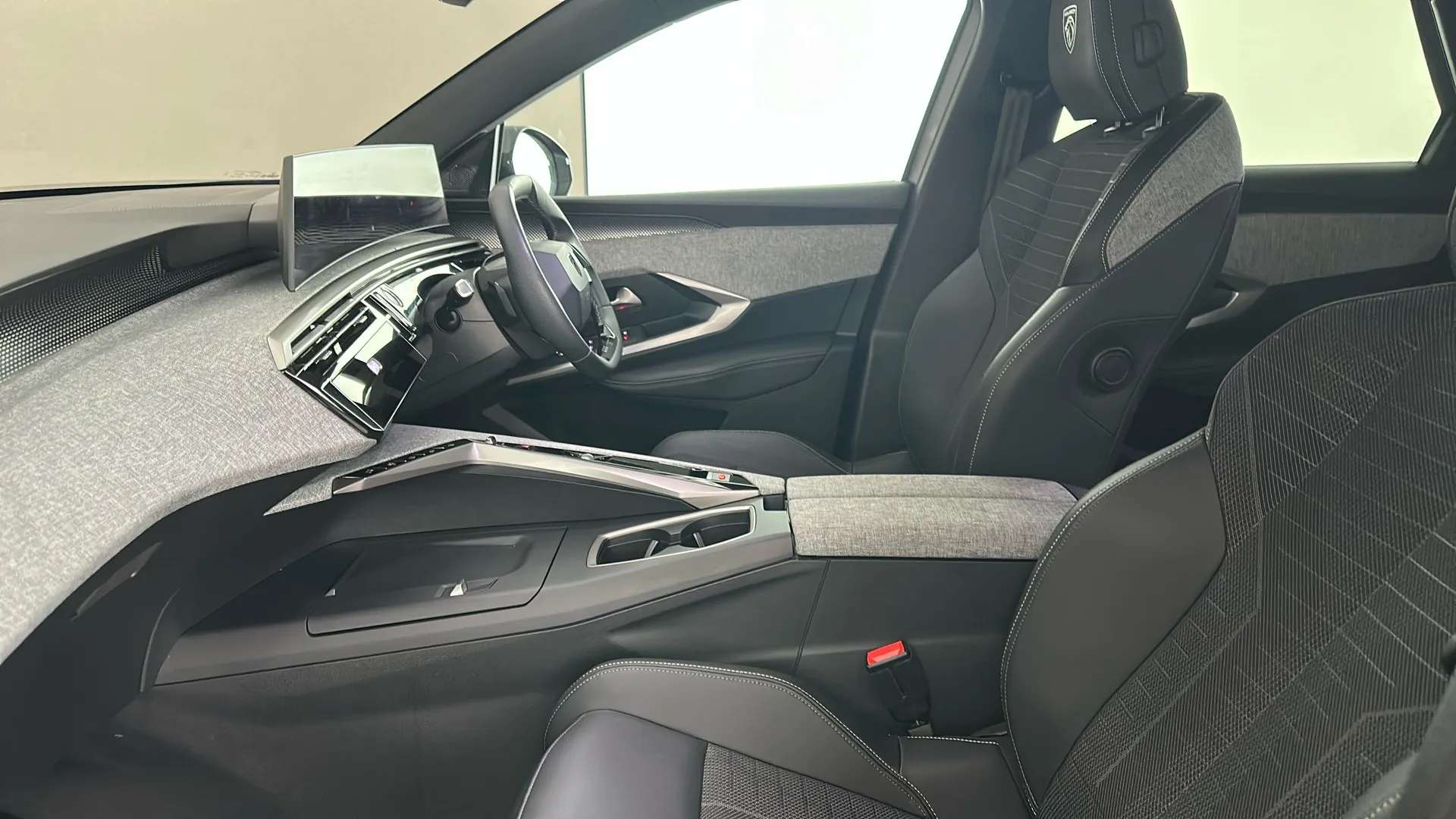 2025 PEUGEOT 3008 2025 PEUGEOT 3008