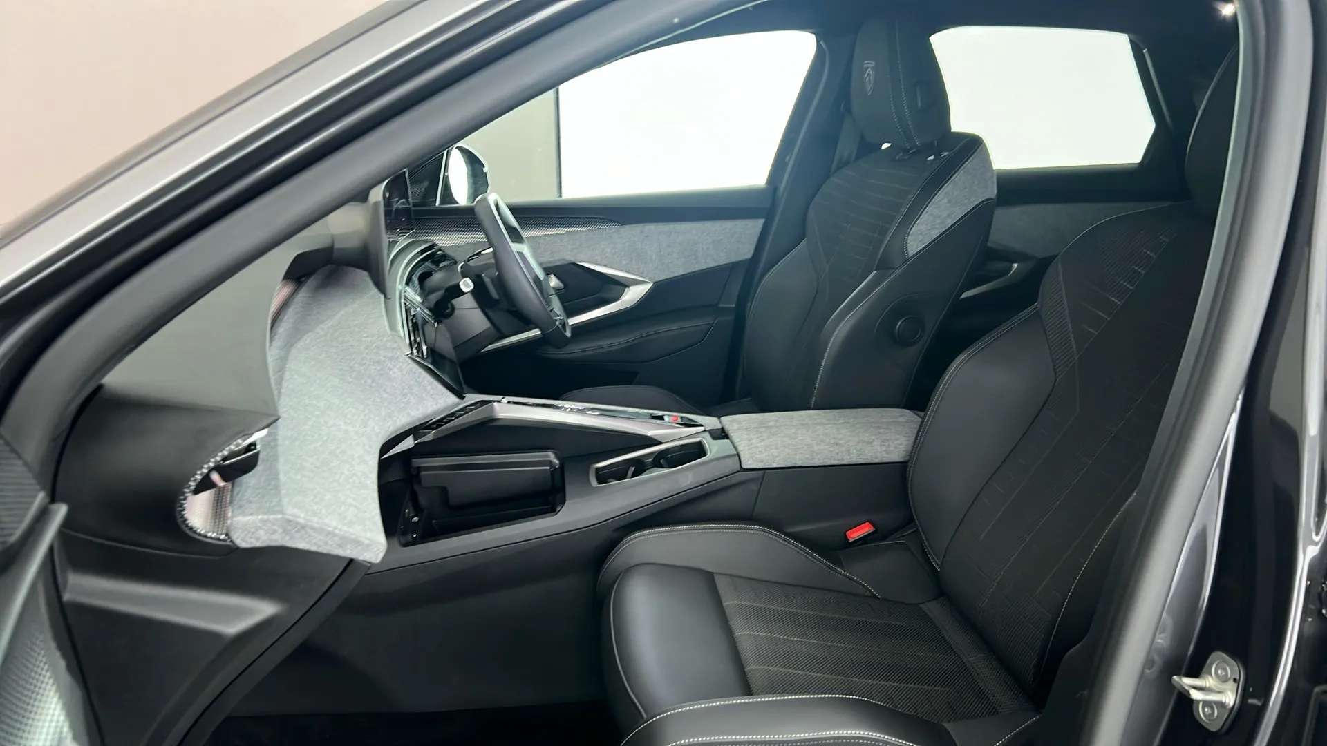 2025 PEUGEOT 3008 2025 PEUGEOT 3008