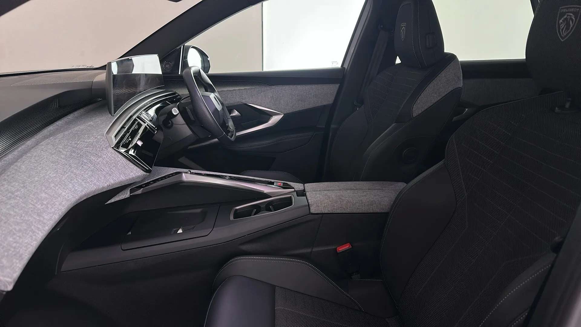 2025 PEUGEOT 3008 2025 PEUGEOT 3008