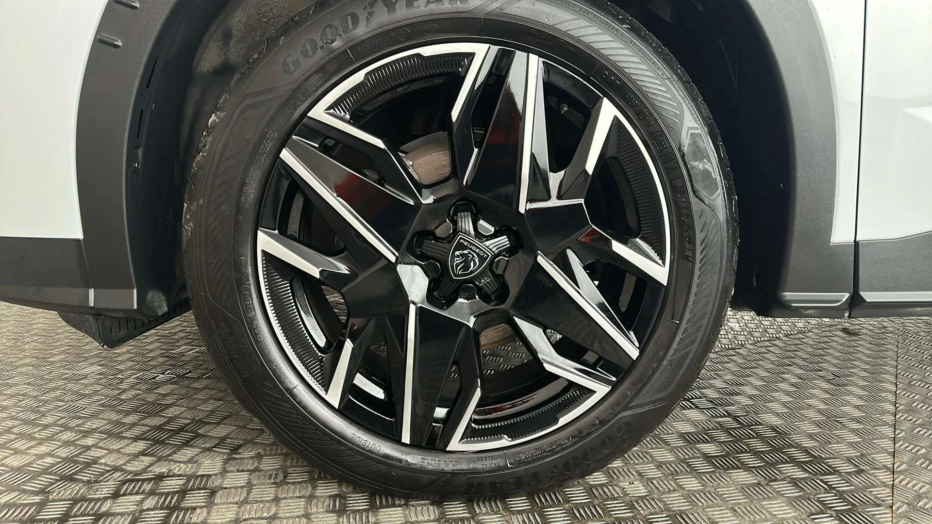 2025 PEUGEOT 3008 2025 PEUGEOT 3008