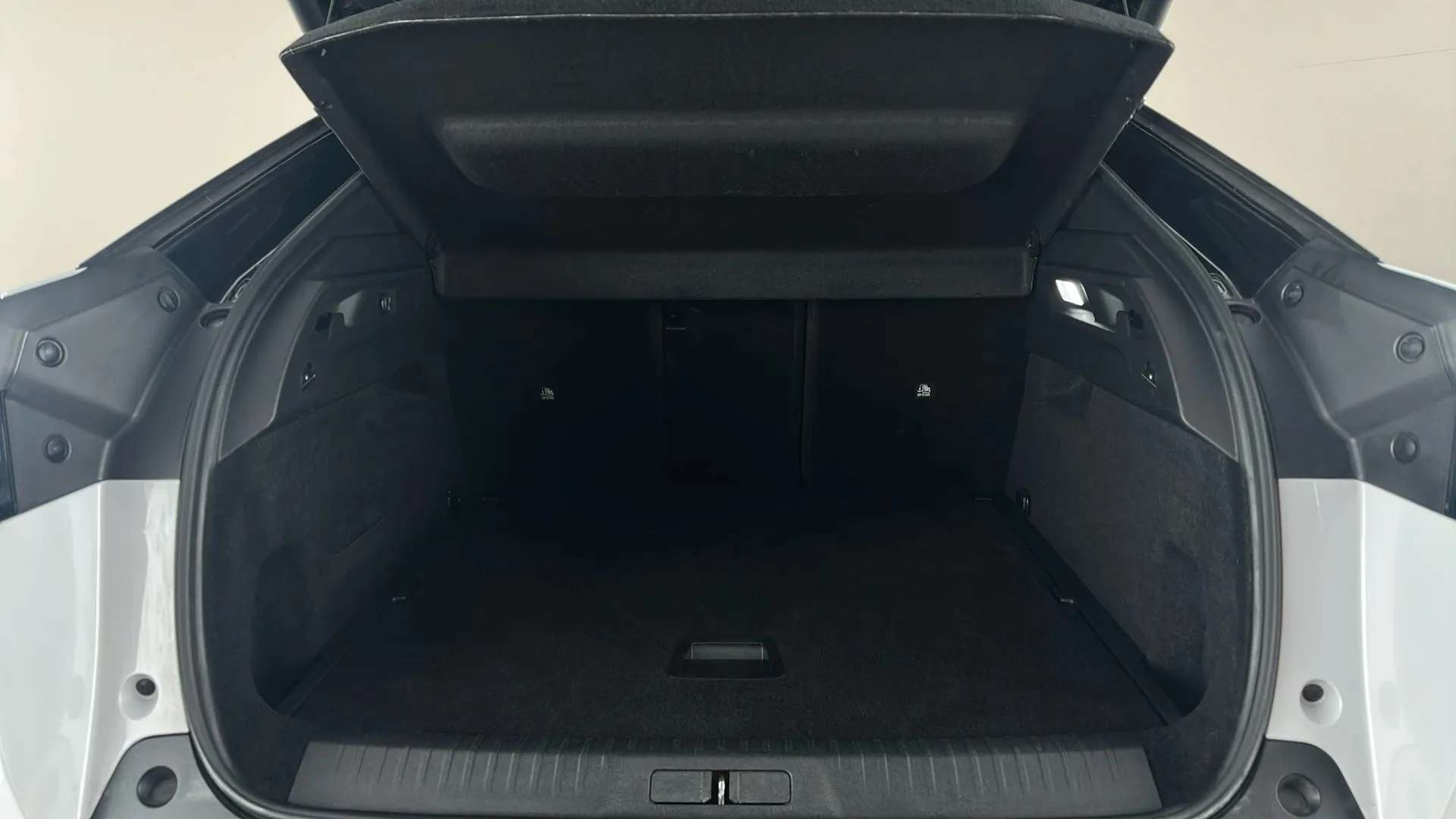 2025 PEUGEOT 3008 2025 PEUGEOT 3008