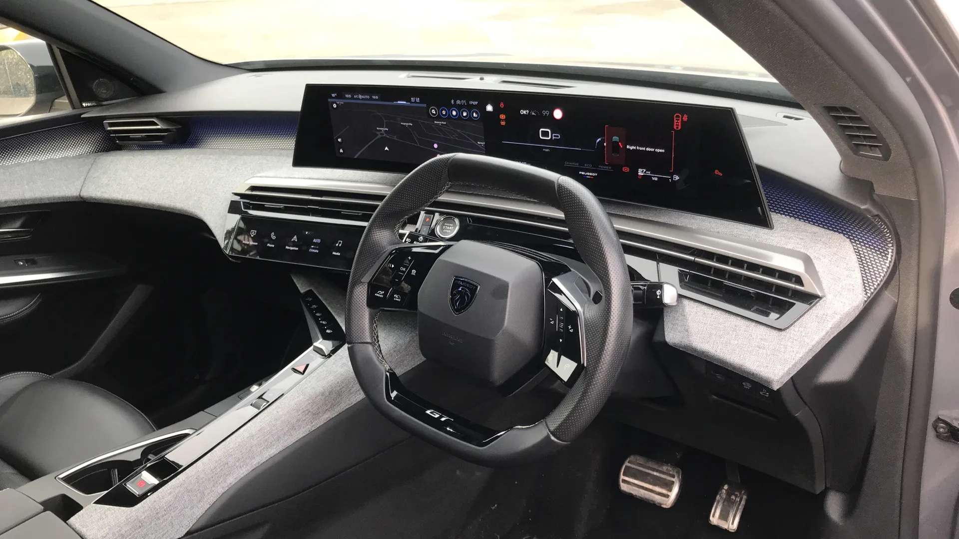 2023 PEUGEOT 3008 2023 PEUGEOT 3008