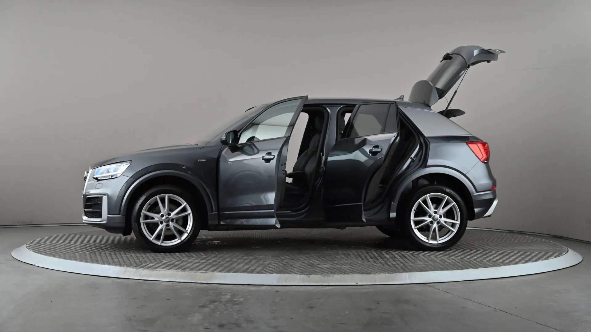 2017 AUDI Q2 2017 AUDI Q2
