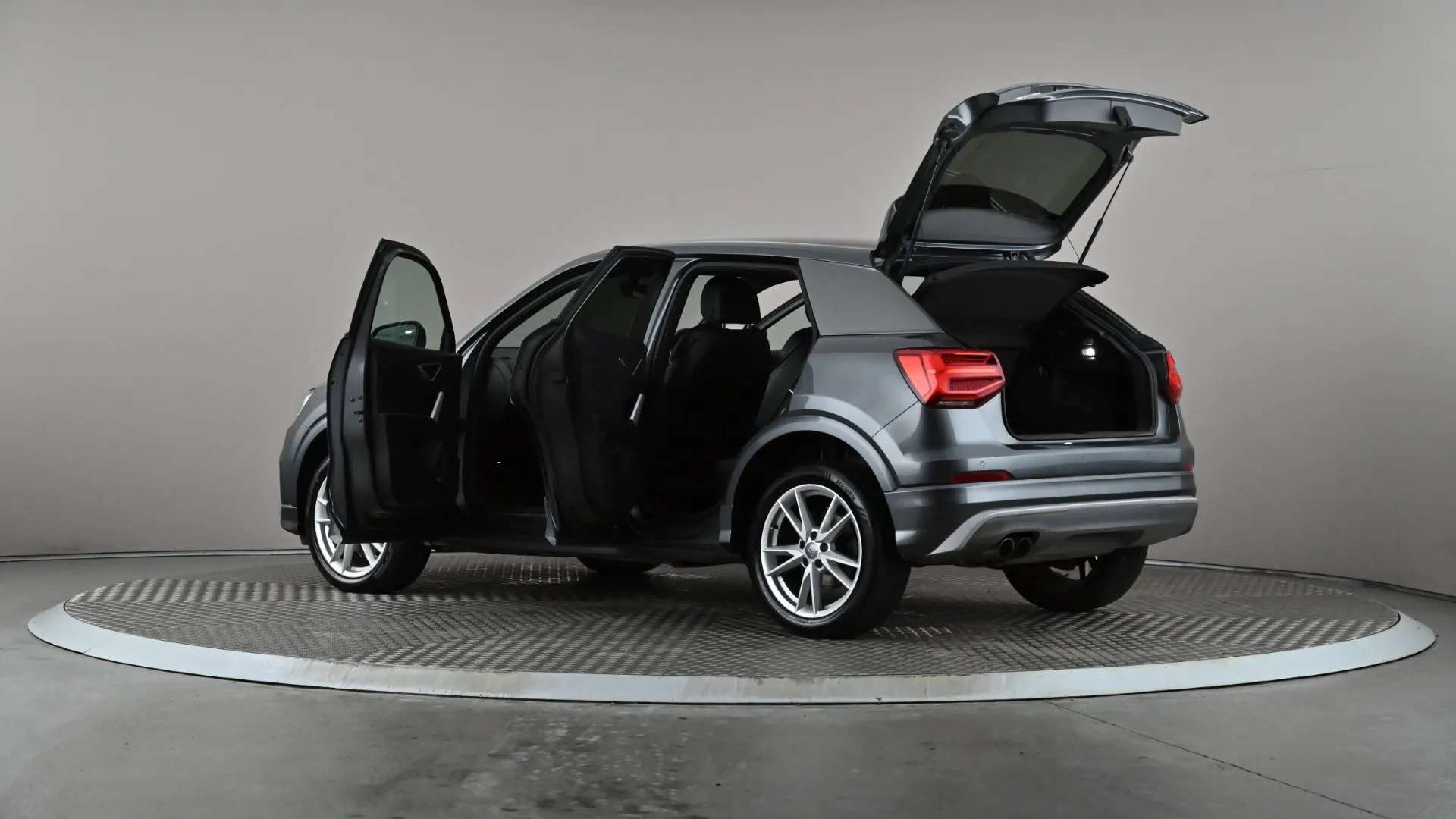 2017 AUDI Q2 2017 AUDI Q2