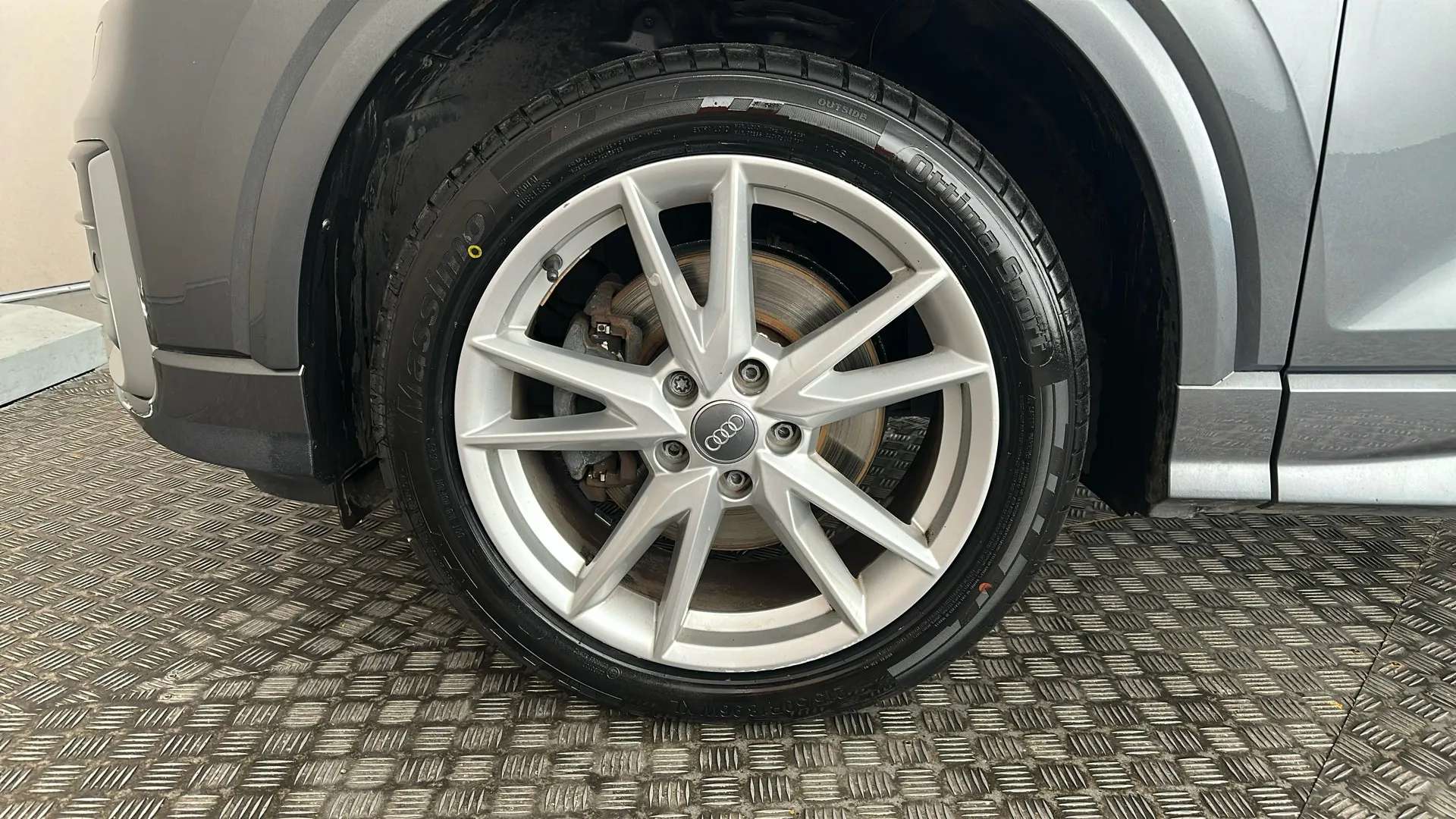2017 AUDI Q2 2017 AUDI Q2