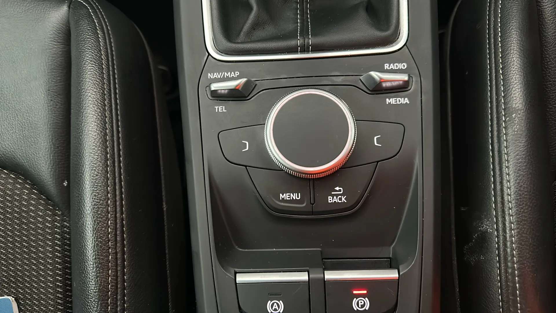 2017 AUDI Q2 2017 AUDI Q2
