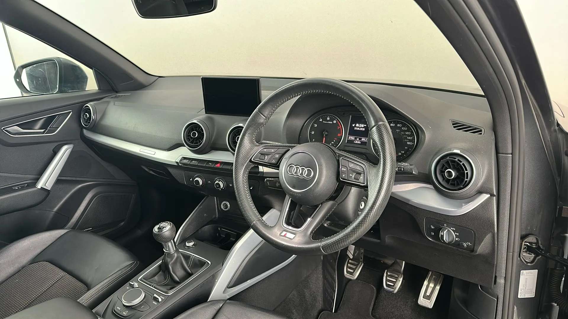 2017 AUDI Q2 2017 AUDI Q2