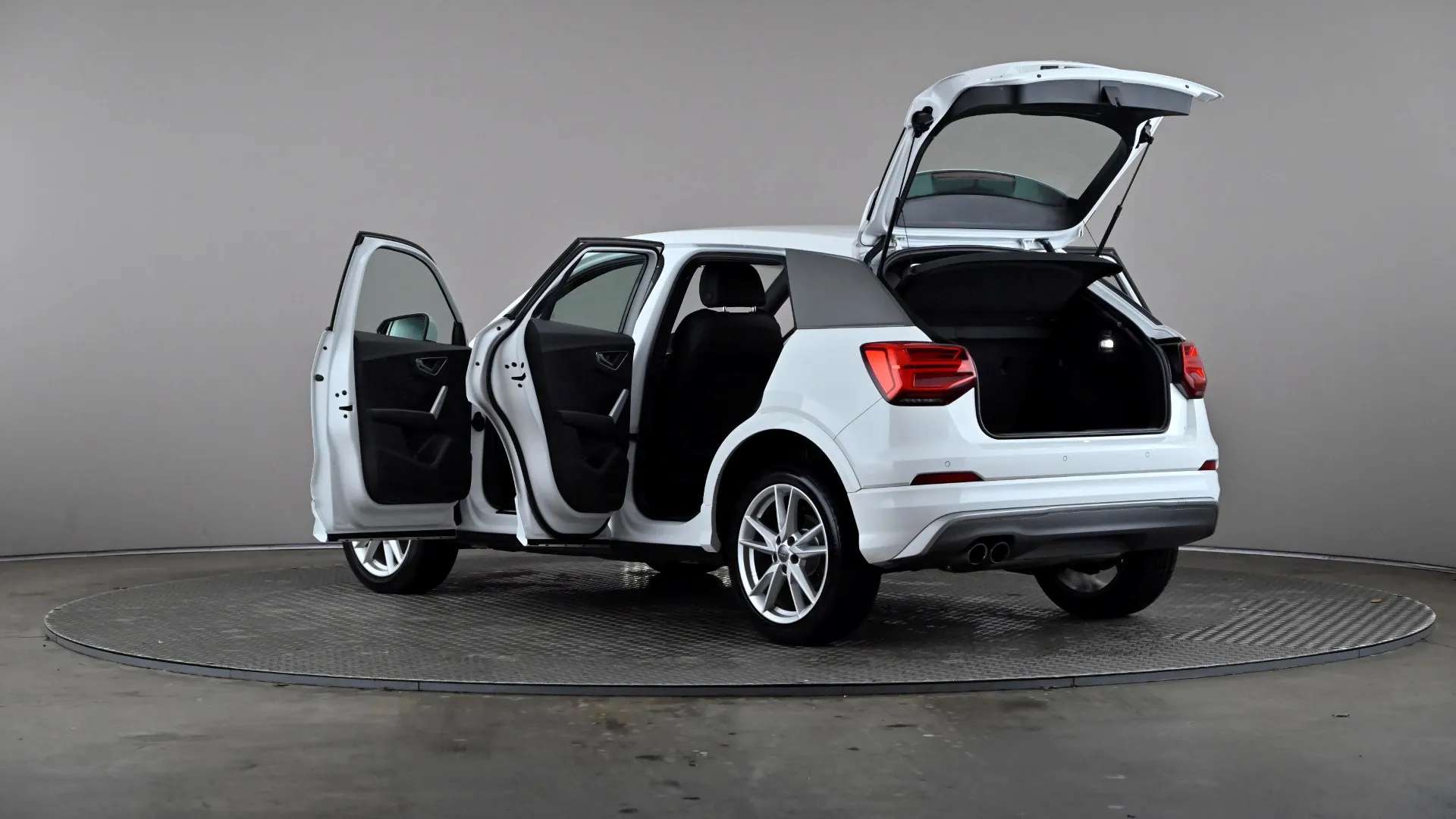 2018 AUDI Q2 2018 AUDI Q2