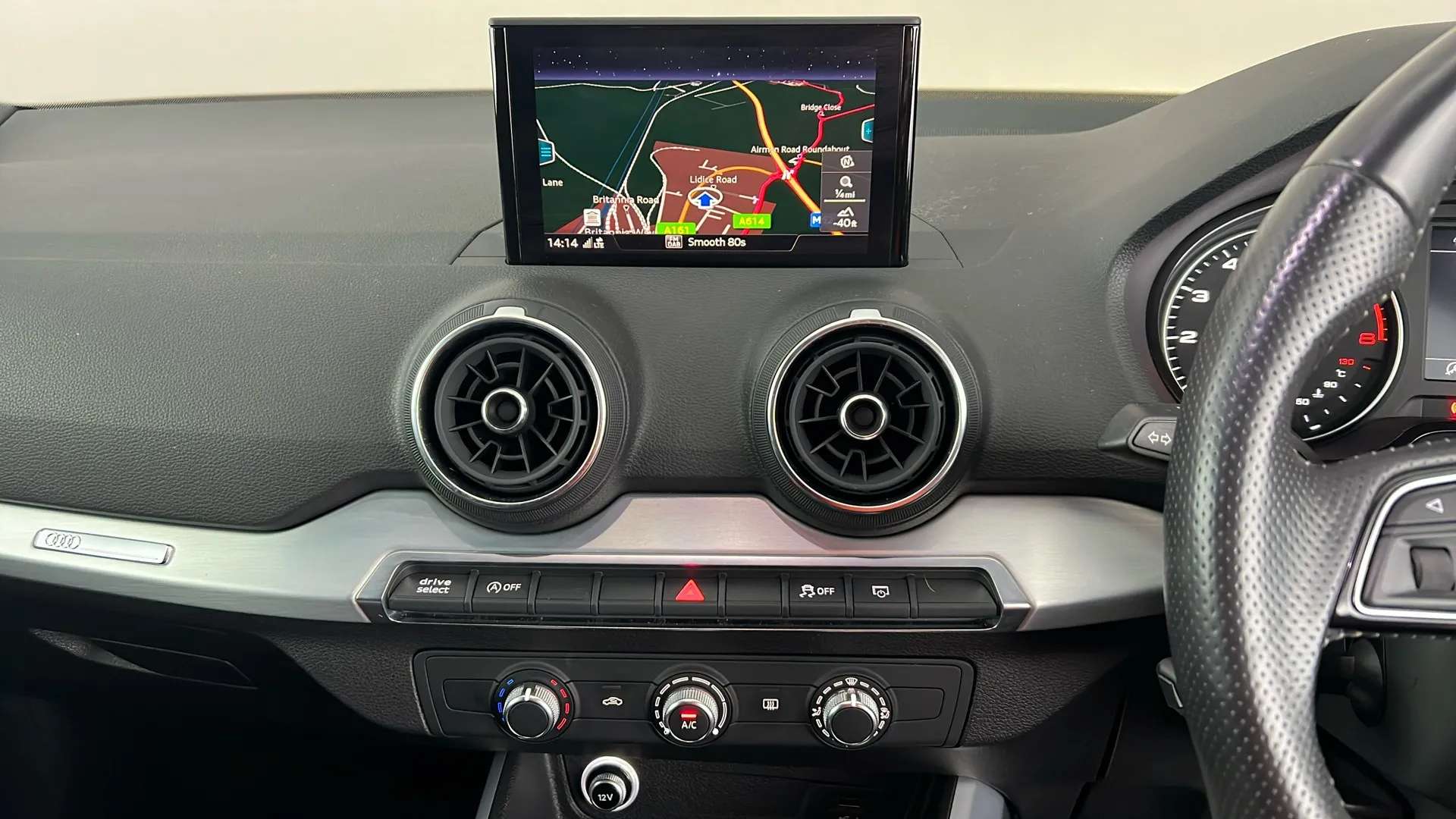 2018 AUDI Q2 2018 AUDI Q2