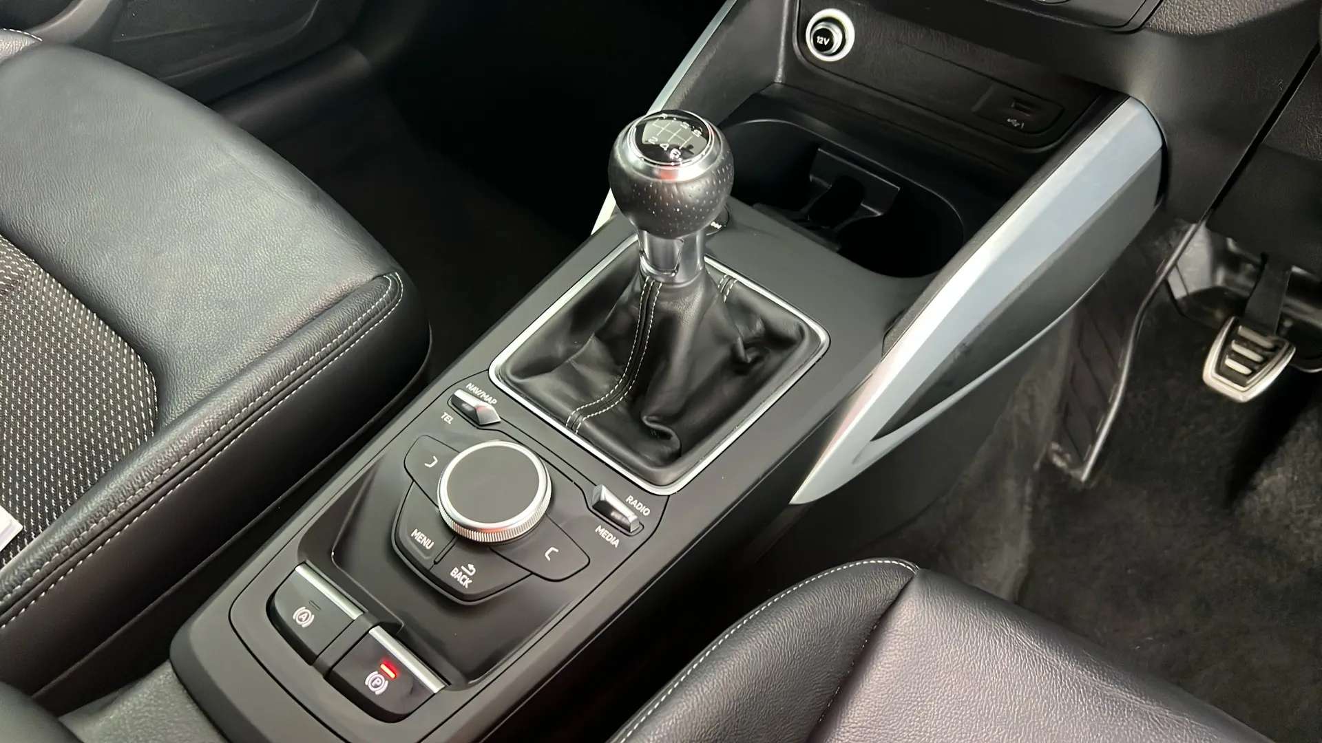 2018 AUDI Q2 2018 AUDI Q2