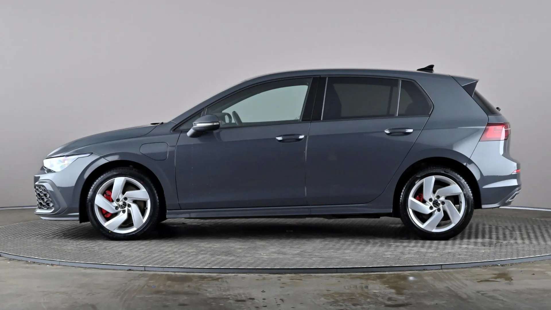 A 2022 VOLKSWAGEN GOLF 1.4 TSI GTE DSG A 2022 VOLKSWAGEN GOLF 1.4 TSI GTE DSG