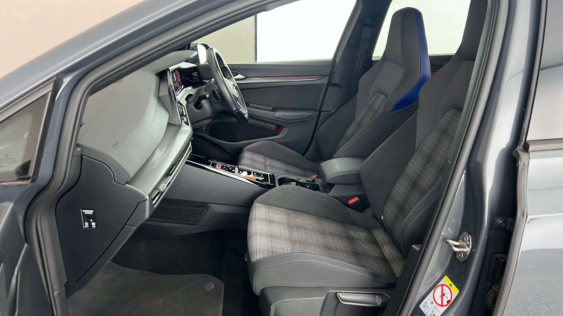 2022 VOLKSWAGEN GOLF 2022 VOLKSWAGEN GOLF