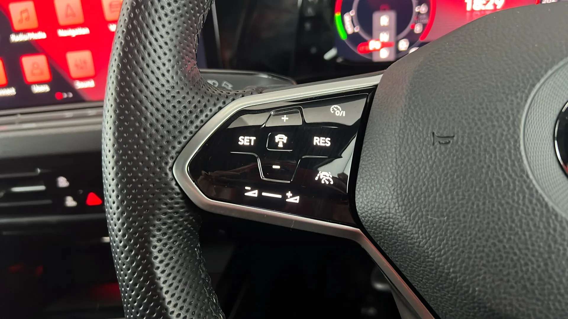 2022 VOLKSWAGEN GOLF 2022 VOLKSWAGEN GOLF